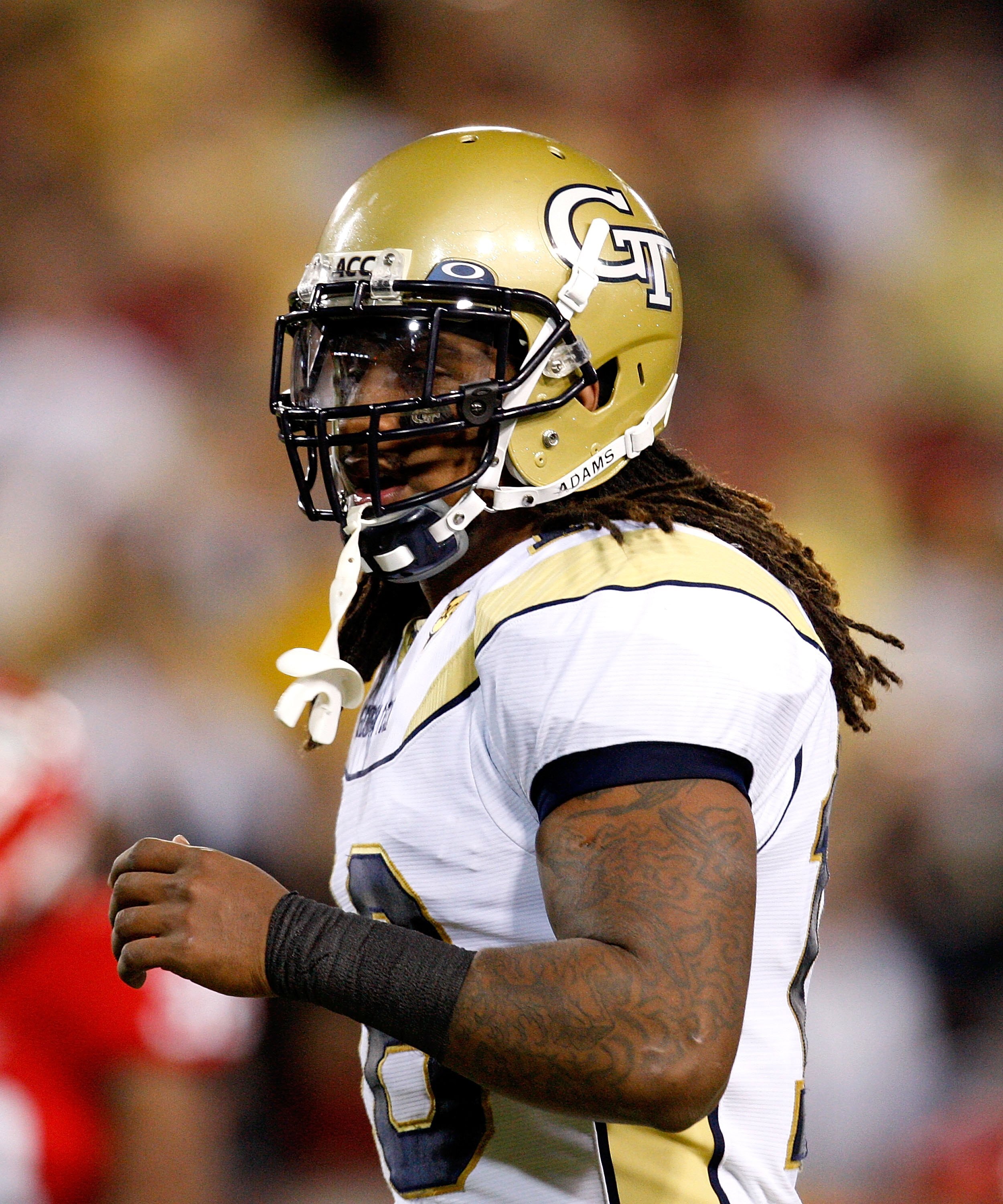 ATLANTA - NOVEMBER 28:  Anthony Allen #18 of the Georgia Tech Yellow Jackets against the Georgia Bulldogs at Bobby Dodd Stadium on November 28, 2009 in Atlanta, Georgia.  (Photo by Kevin C. Cox/Getty Images)