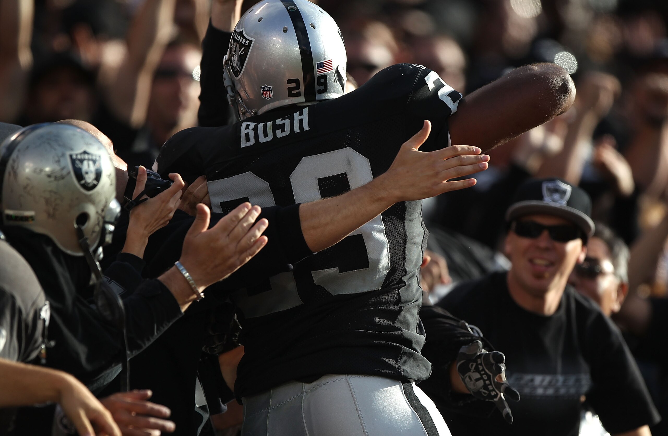 OAKLAND, CA - AUGUST 28:  Michael Bush #29 of the Oakland Raiders celebrates after scoring a touchdown against the San Francisco 49ers during an NFL preseason game at Oakland-Alameda County Coliseum on August 28, 2010 in Oakland, California. (Photo by Jed