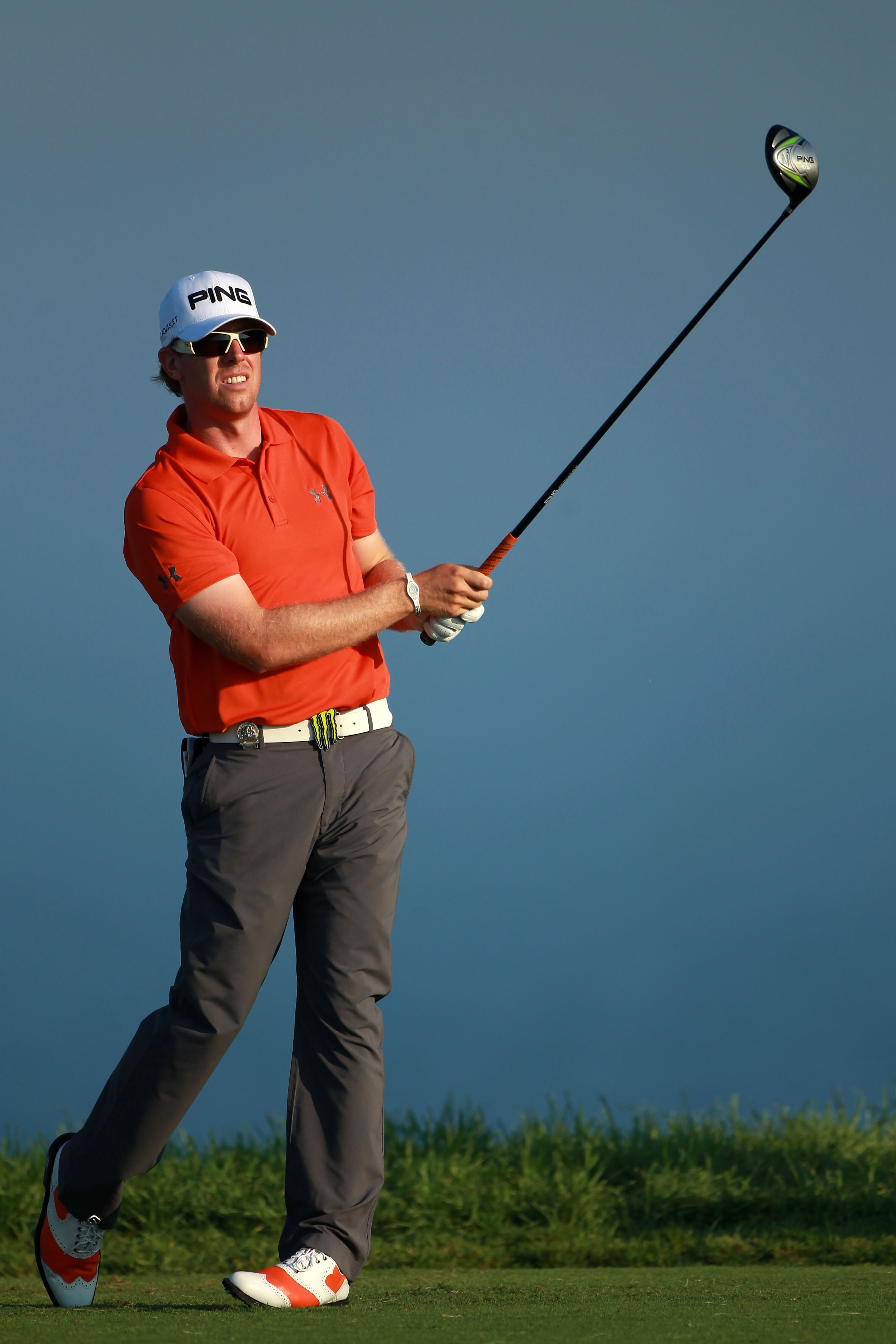 KOHLER, WI - AUGUST 12:  Hunter Mahan hits a tee shot on the fifth hole during the first round of the 92nd PGA Championship on the Straits Course at Whistling Straits on August 12, 2010 in Kohler, Wisconsin.  (Photo by Andrew Redington/Getty Images)