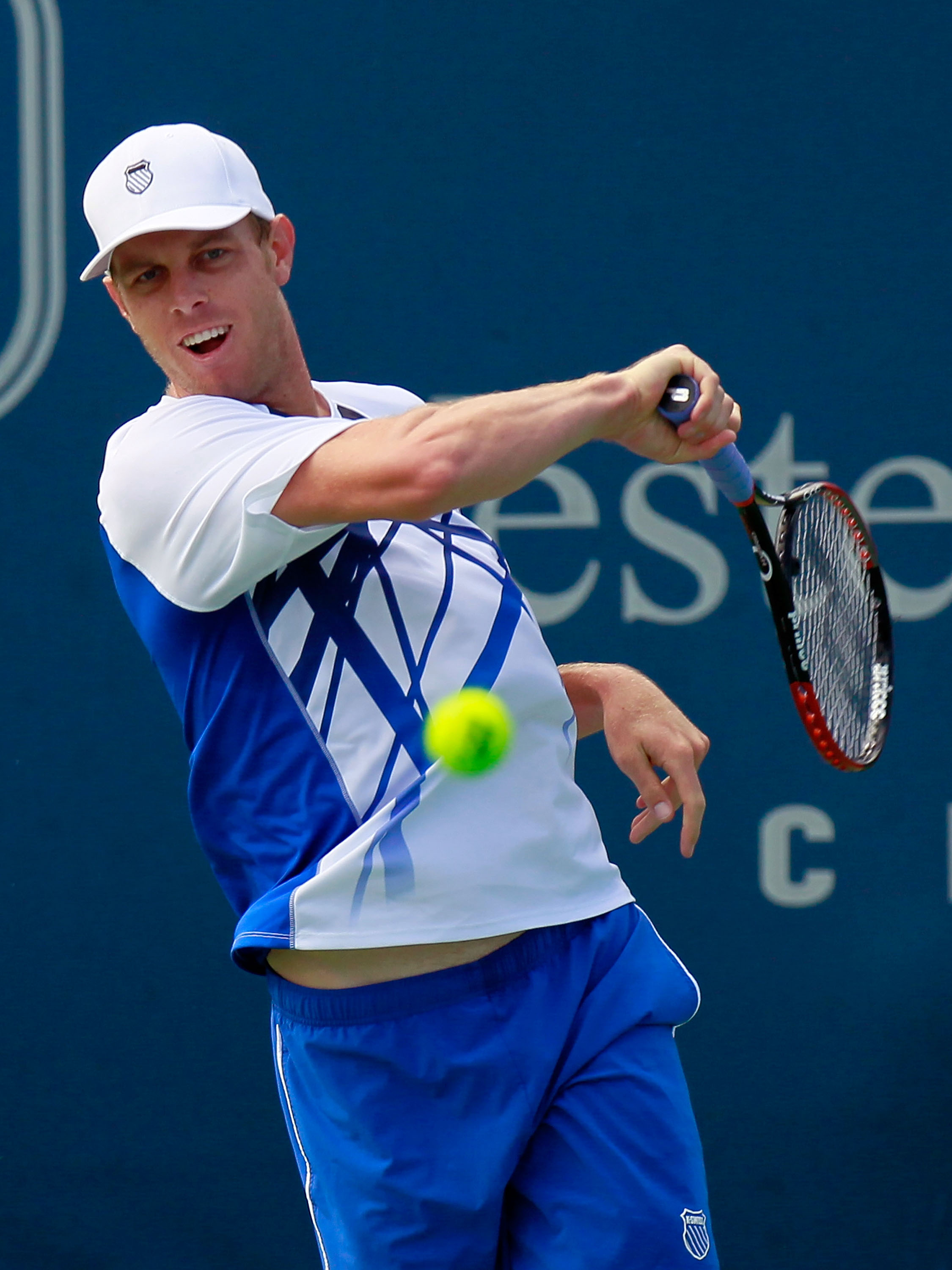 CINCINNATI - AUGUST 18: Sam Querrey returns a forehand to David Ferrer of Spain during Day 3 of the Western & Southern Financial Group Masters at the Lindner Family Tennis Center on August 18, 2010 in Cincinnati, Ohio. (Photo by Kevin C. Cox/Getty Image CINCINNATI - AUGUST 18: Sam Querrey returns a forehand to David Ferrer of Spain during Day 3 of the Western & Southern Financial Group Masters at the Lindner Family Tennis Center on August 18, 2010 in Cincinnati, Ohio. (Photo by Kevin C. Cox/Getty Image