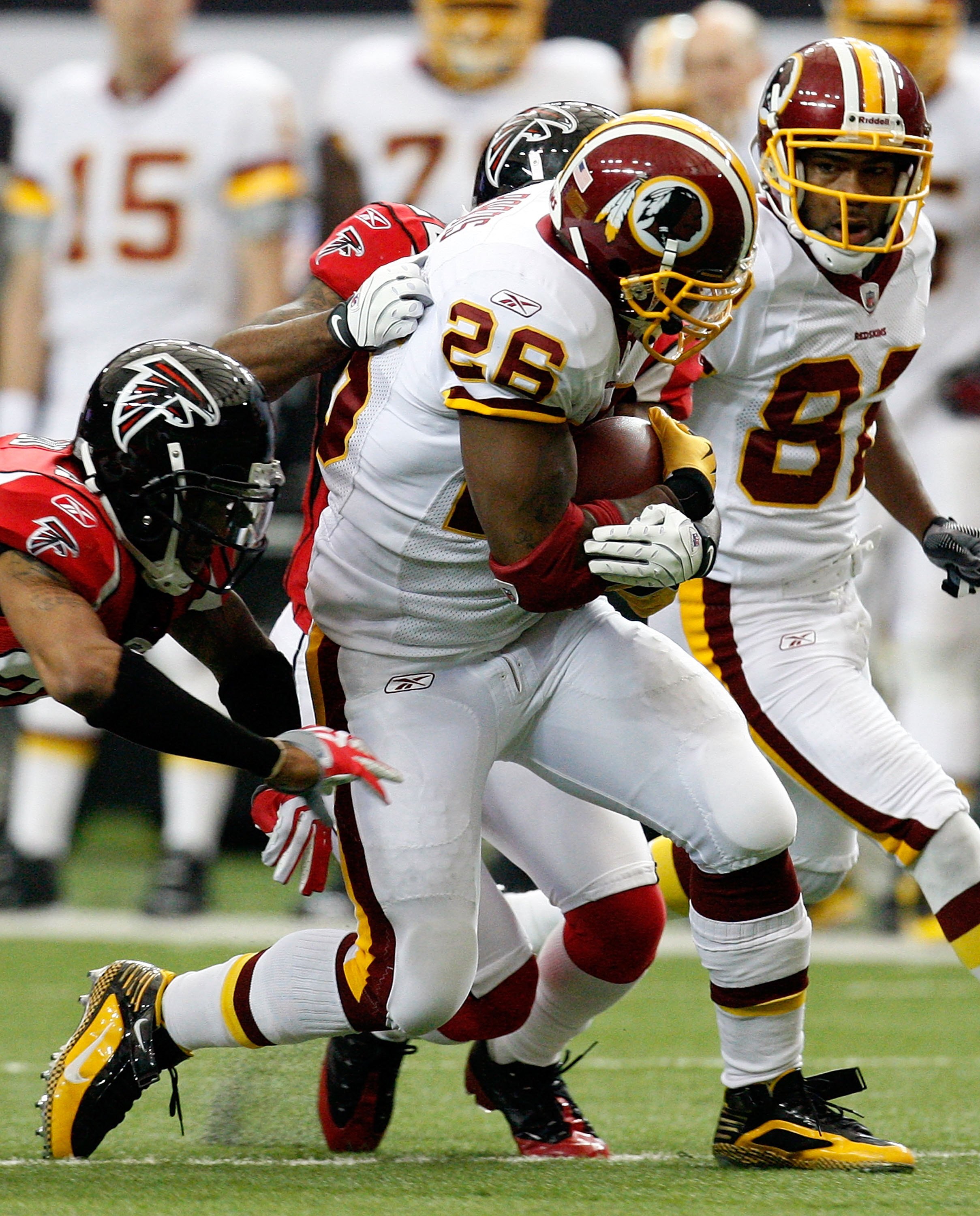 ATLANTA - NOVEMBER 08:  Clinton Portis #26 of the Washington Redskins against of the Atlanta Falcons at Georgia Dome on November 8, 2009 in Atlanta, Georgia.  (Photo by Kevin C. Cox/Getty Images)