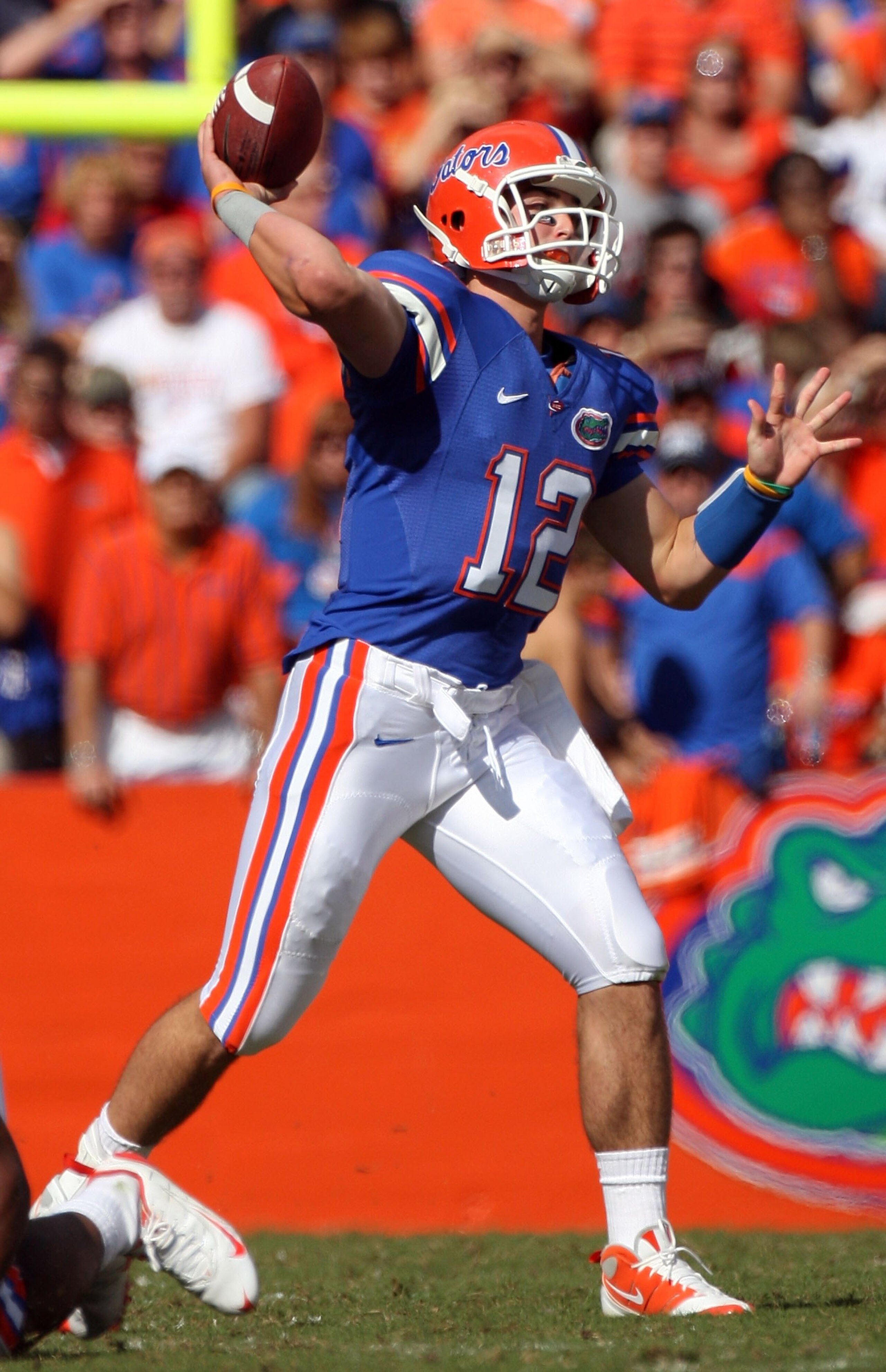 GAINESVILLE, FL - OCTOBER 25:  Quarterback John Brantley #12 of the Florida Gators throws a pass in a game against the Kentucky Wildcats at Ben Hill Griffin Stadium on October 25, 2008 in Gainesville, Florida.  (Photo by Sam Greenwood/Getty Images)