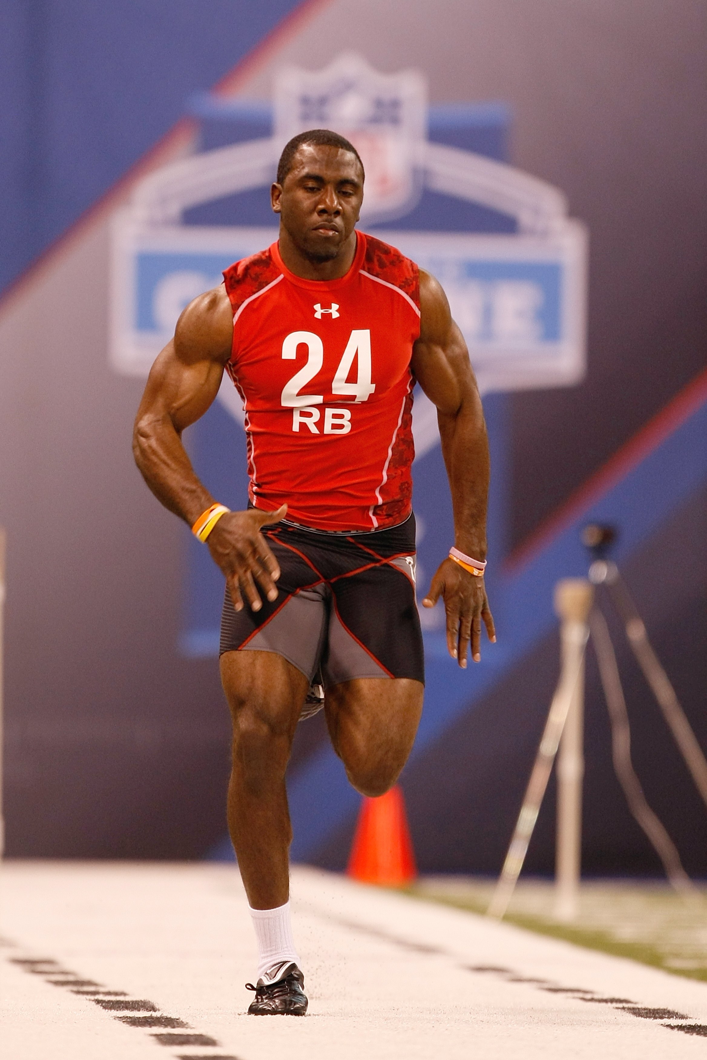 INDIANAPOLIS, IN - FEBRUARY 28: Running back C.J. Spiller of Clemson runs the 40 yard dash during the NFL Scouting Combine presented by Under Armour at Lucas Oil Stadium on February 28, 2010 in Indianapolis, Indiana. (Photo by Scott Boehm/Getty Images)