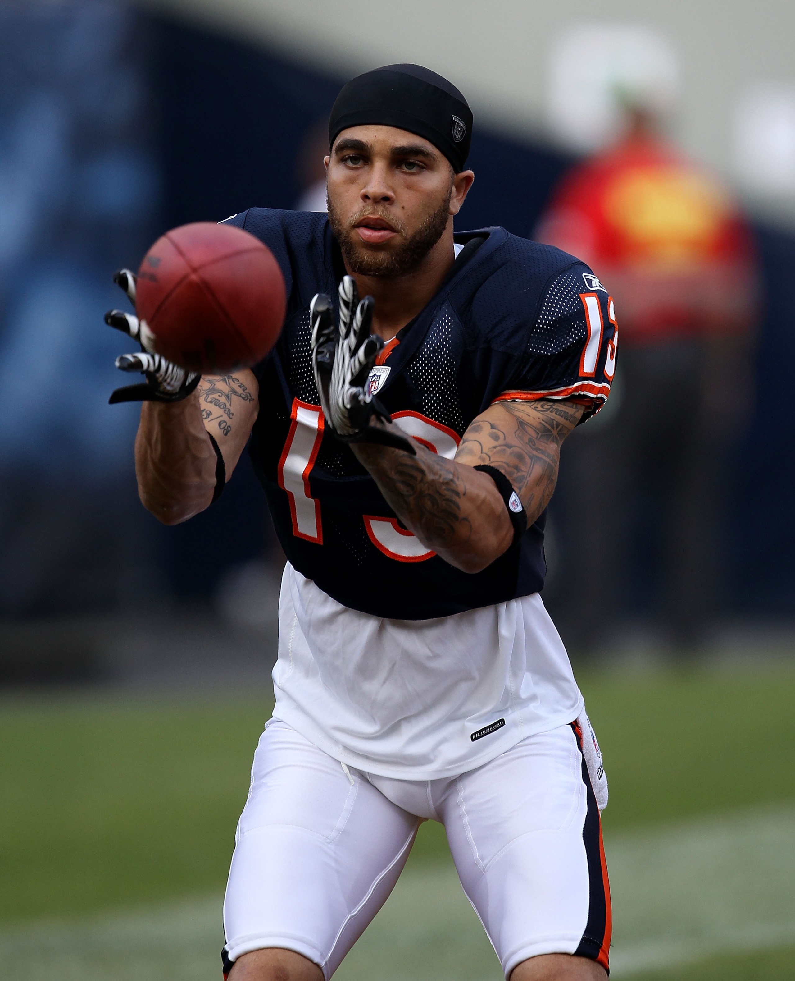 CHICAGO - AUGUST 21: Johnny Knox #13 of the Chicago Bears warms-up before a preseason game against the Oakland Raiders at Soldier Field on August 21, 2010 in Chicago, Illinois. The Radiers defeated the Bears 32-17. (Photo by Jonathan Daniel/Getty Images) CHICAGO - AUGUST 21: Johnny Knox #13 of the Chicago Bears warms-up before a preseason game against the Oakland Raiders at Soldier Field on August 21, 2010 in Chicago, Illinois. The Radiers defeated the Bears 32-17. (Photo by Jonathan Daniel/Getty Images)