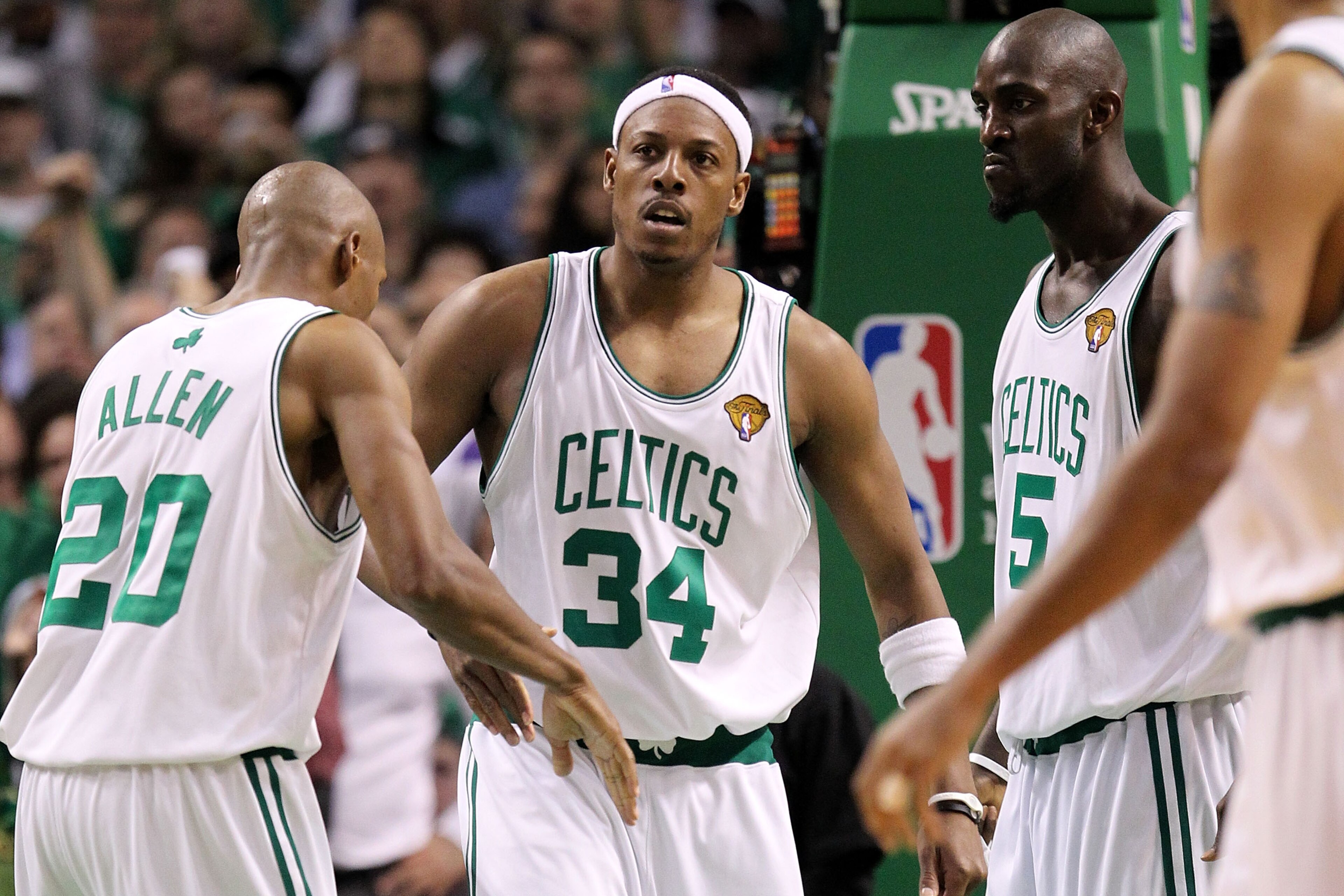 BOSTON - JUNE 10:  (L-R) Ray Allen #20, Paul Pierce #34 and Kevin Garnett #5 of the Boston Celltics react against the Los Angeles Lakers during Game Four of the 2010 NBA Finals on June 10, 2010 at TD Garden in Boston, Massachusetts. NOTE TO USER: User exp