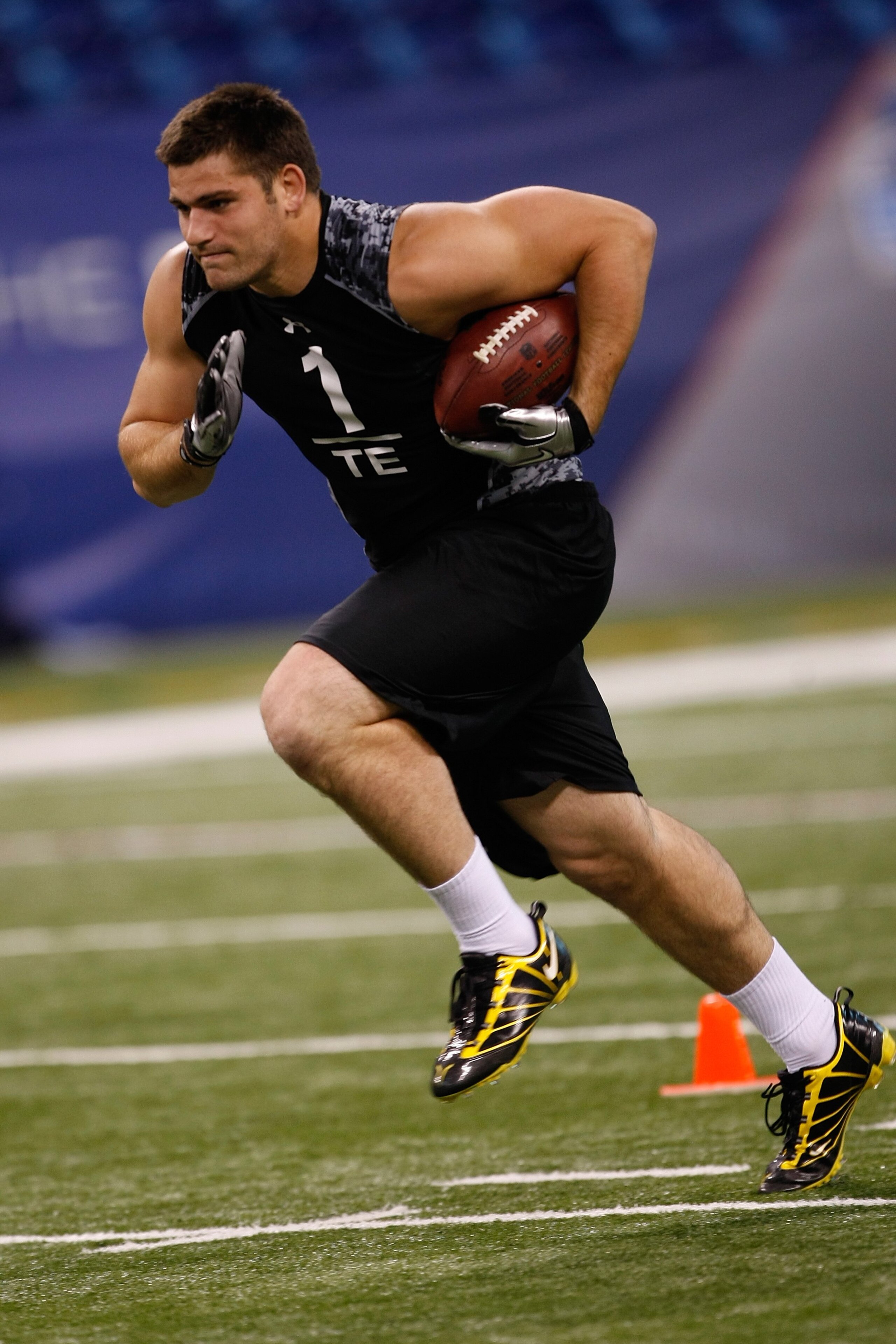 INDIANAPOLIS, IN - FEBRUARY 27: Tight end Nate Byham of Pittsburgh runs during the NFL Scouting Combine presented by Under Armour at Lucas Oil Stadium on February 27, 2010 in Indianapolis, Indiana. (Photo by Scott Boehm/Getty Images)