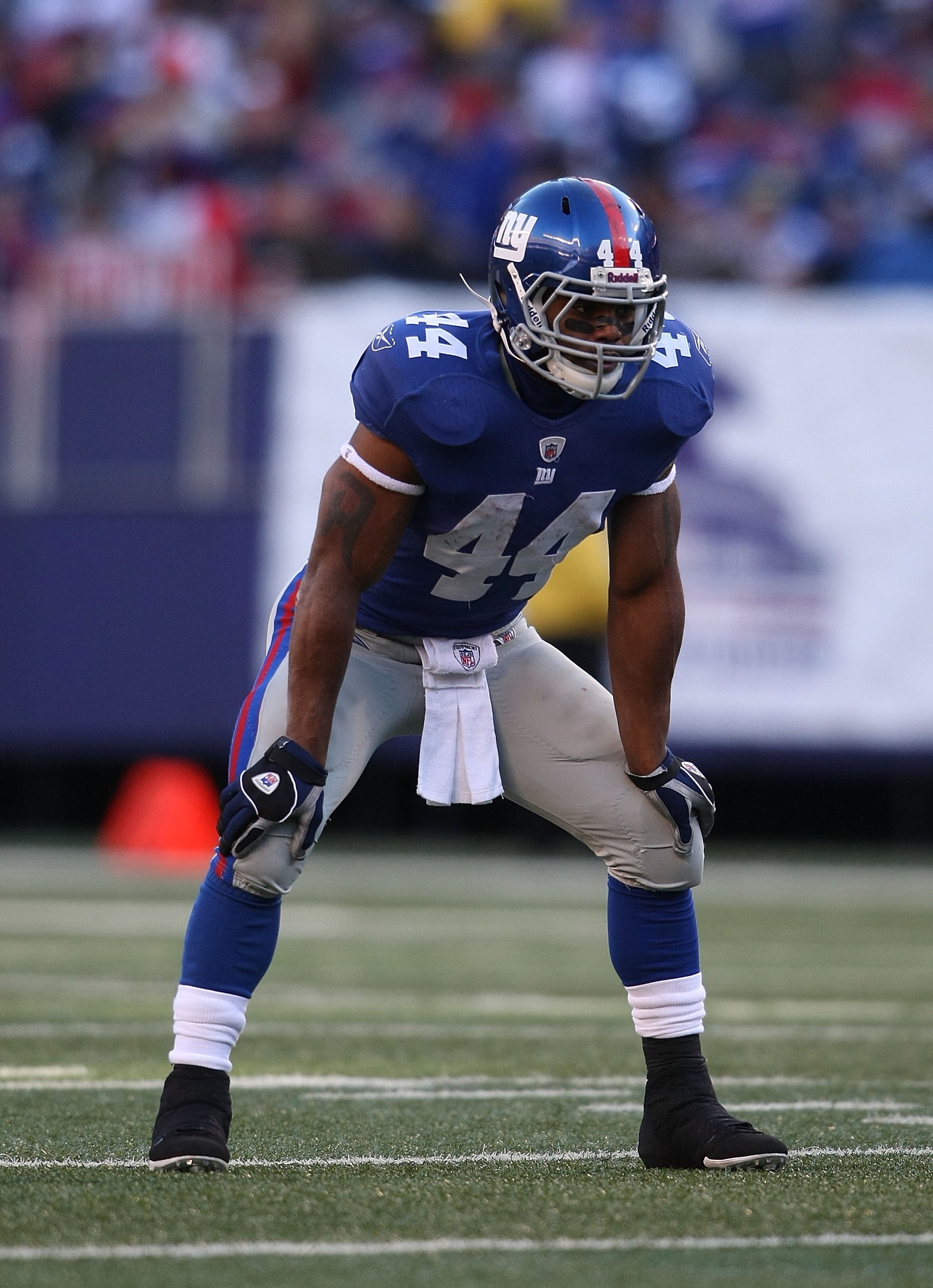 EAST RUTHERFORD, NJ - DECEMBER 27: Ahmad Bradshaw #44 of the New York Giants against the Carolina Panthers at Giants Stadium on December 27, 2009 in East Rutherford, New Jersey. (Photo by Nick Laham/Getty Images) EAST RUTHERFORD, NJ - DECEMBER 27: Ahmad Bradshaw #44 of the New York Giants against the Carolina Panthers at Giants Stadium on December 27, 2009 in East Rutherford, New Jersey. (Photo by Nick Laham/Getty Images)