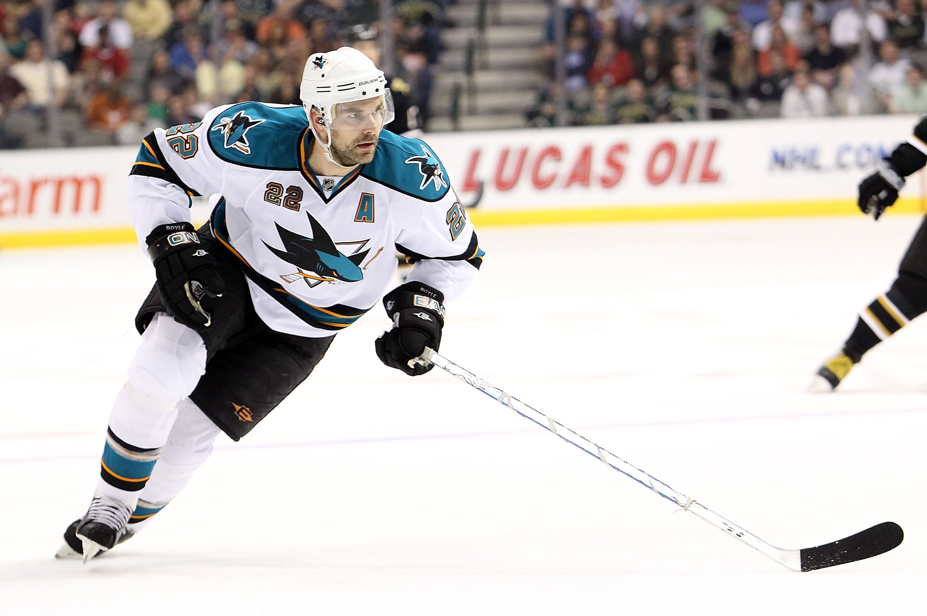 DALLAS - MARCH 31:  Defenseman Dan Boyle #22 of the San Jose Sharks at American Airlines Center on March 31, 2010 in Dallas, Texas.  (Photo by Ronald Martinez/Getty Images)
