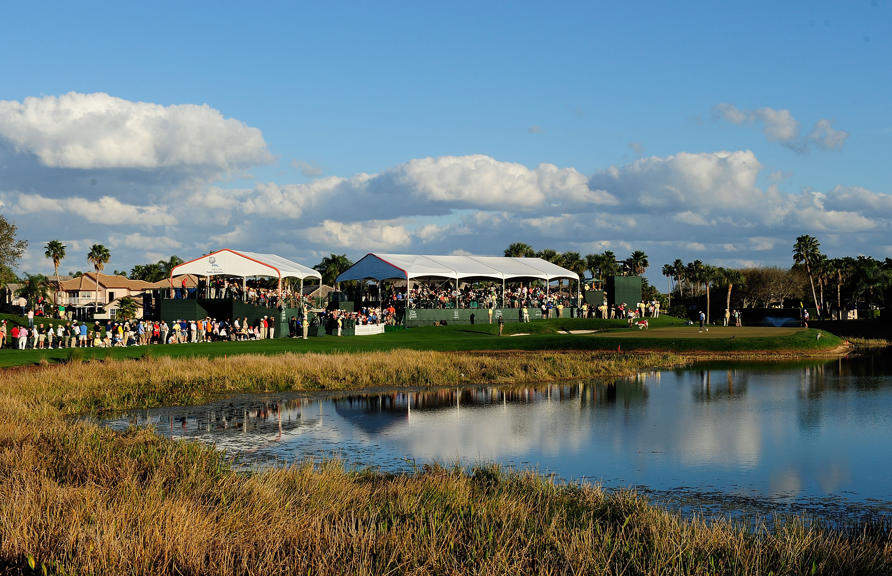 PALM BEACH GARDENS, FL - MARCH 07:  A scenic view of the 17th hole during the final round of the Honda Classic at PGA National Resort And Spa on March 7, 2010 in Palm Beach Gardens, Florida.  (Photo by Sam Greenwood/Getty Images)