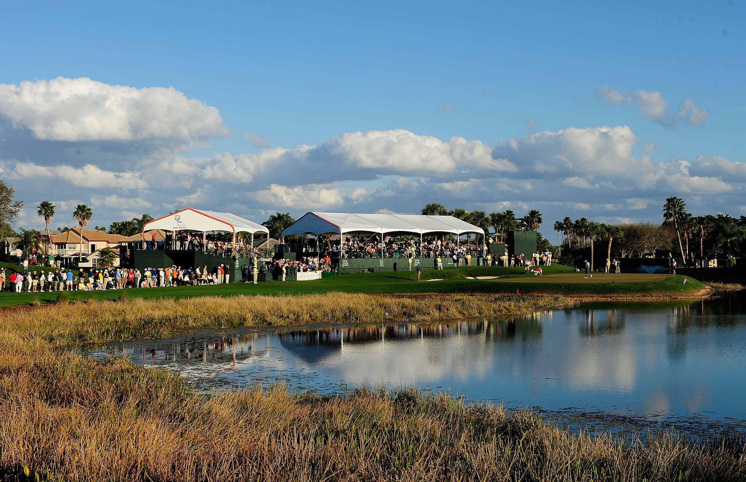 PALM BEACH GARDENS, FL - MARCH 07:  A scenic view of the 17th hole during the final round of the Honda Classic at PGA National Resort And Spa on March 7, 2010 in Palm Beach Gardens, Florida.  (Photo by Sam Greenwood/Getty Images)