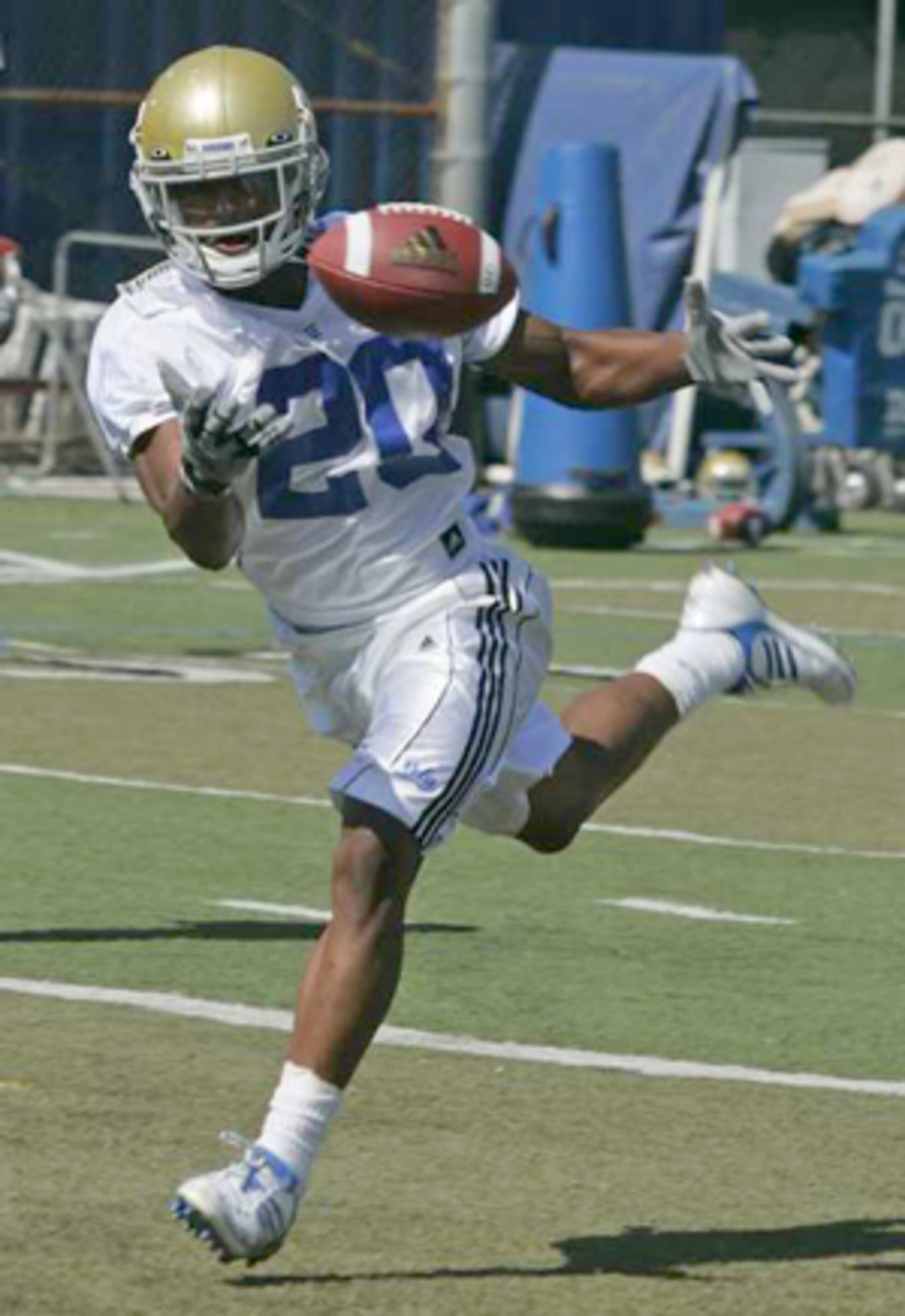 Redshirt freshman WR Ricky Marvray has been turning heads in training camp, and should see plenty of playing time this season