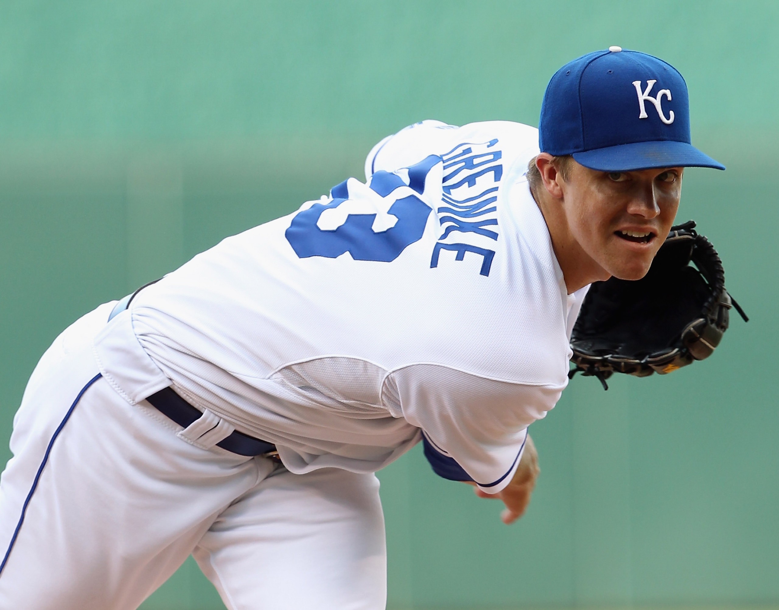 KANSAS CITY, MO - JULY 26:  Starting pitcher Zack Greinke #23 of the Kansas City Royals warms-up prior to the start of the game against the Minnesota Twins on July 26, 2010 at Kauffman Stadium in Kansas City, Missouri.  (Photo by Jamie Squire/Getty Images