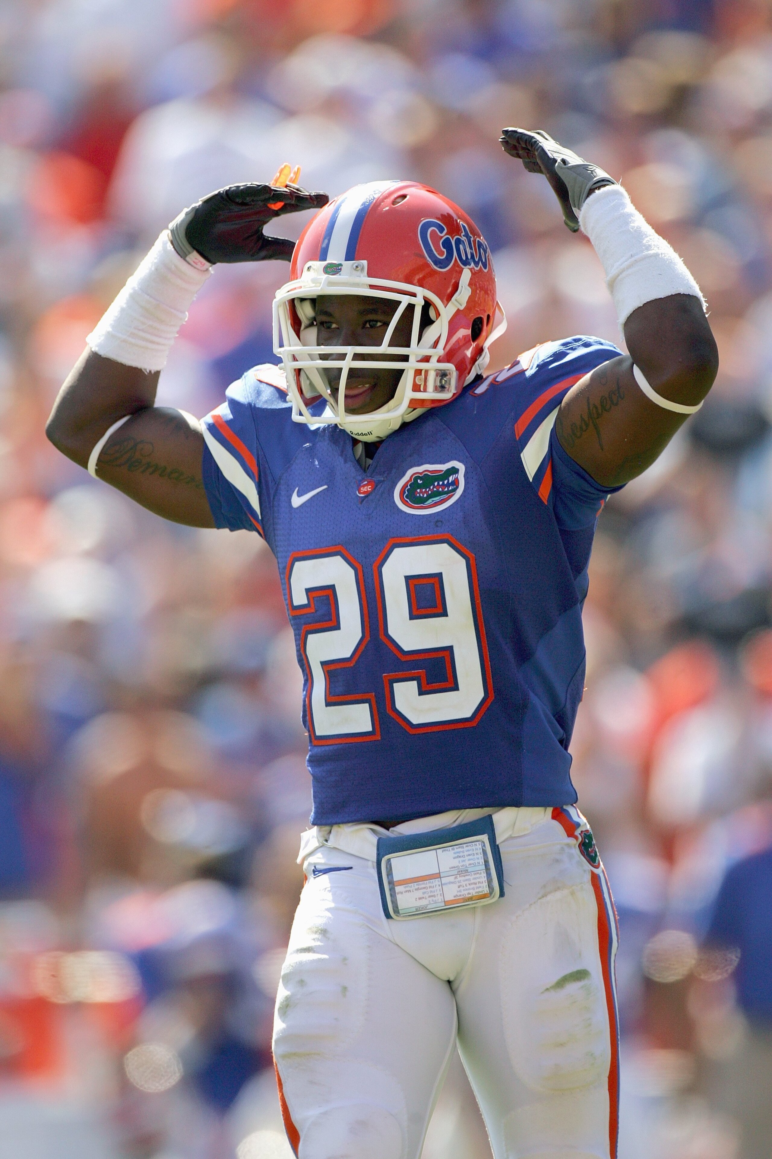 GAINESVILLE, FL - SEPTEMBER 27:  Janoris Jenkins #29 of the Florida Gators motions on the field during the game against the Mississippi Rebels at Ben Hill Griffin Stadium on September 27, 2008 in Gainesville, Florida.  (Photo by Sam Greenwood/Getty Images