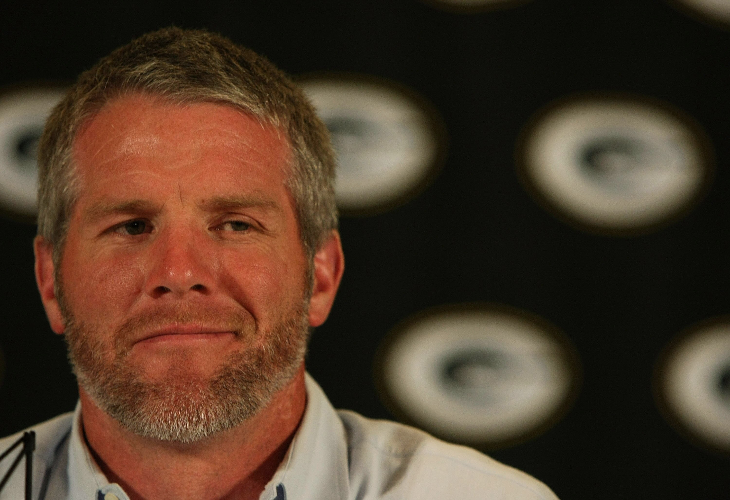 GREEN BAY, WI - MARCH 6: Quarterback Brett Favre of the Green Bay Packers announces his retirement at a press conference at Lambeau Field March 6, 2008 in Green Bay, Wisconsin. (Photo by Jonathan Daniel/Getty Images)