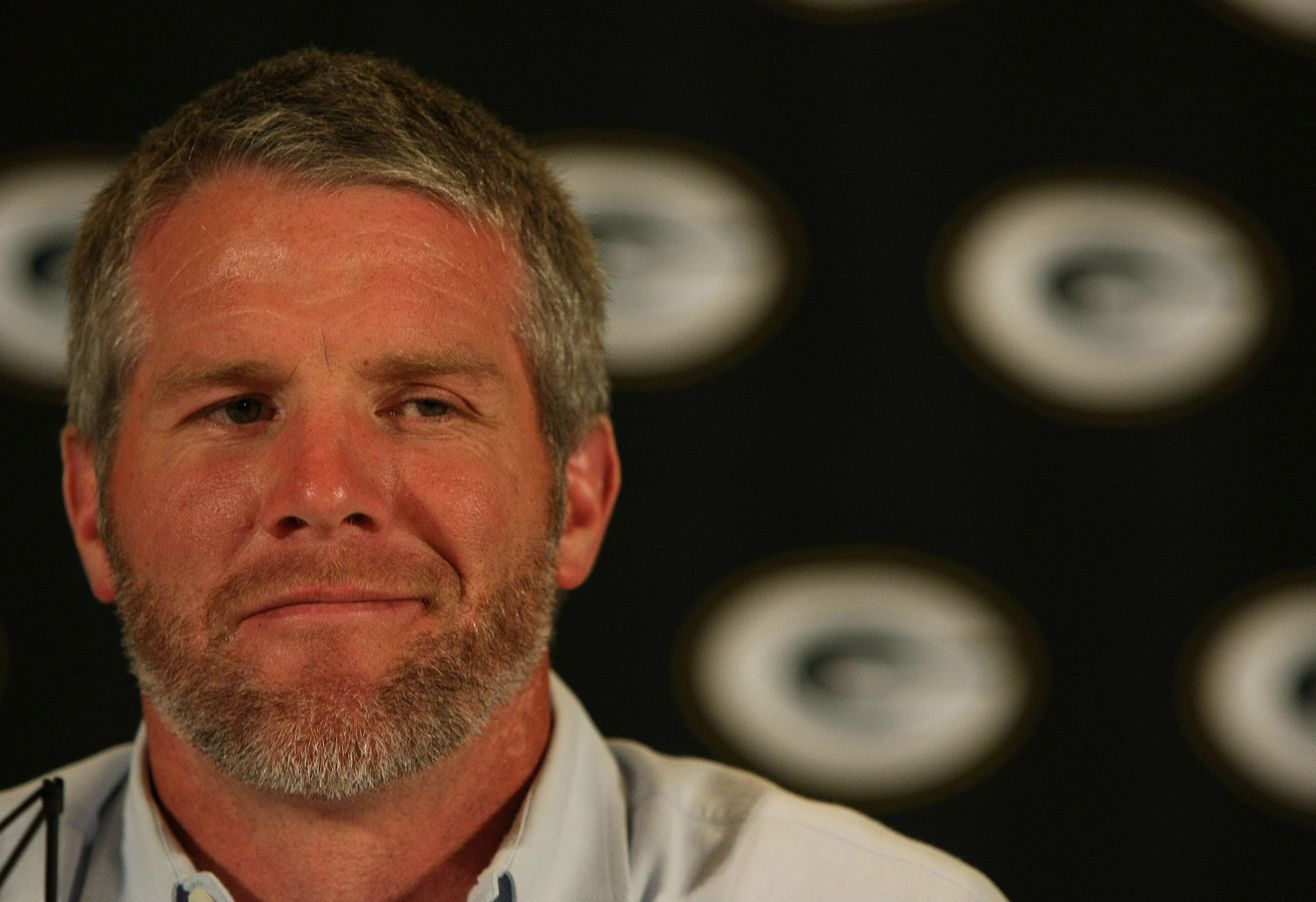 GREEN BAY, WI - MARCH 6: Quarterback Brett Favre of the Green Bay Packers announces his retirement at a press conference at Lambeau Field March 6, 2008 in Green Bay, Wisconsin. (Photo by Jonathan Daniel/Getty Images)