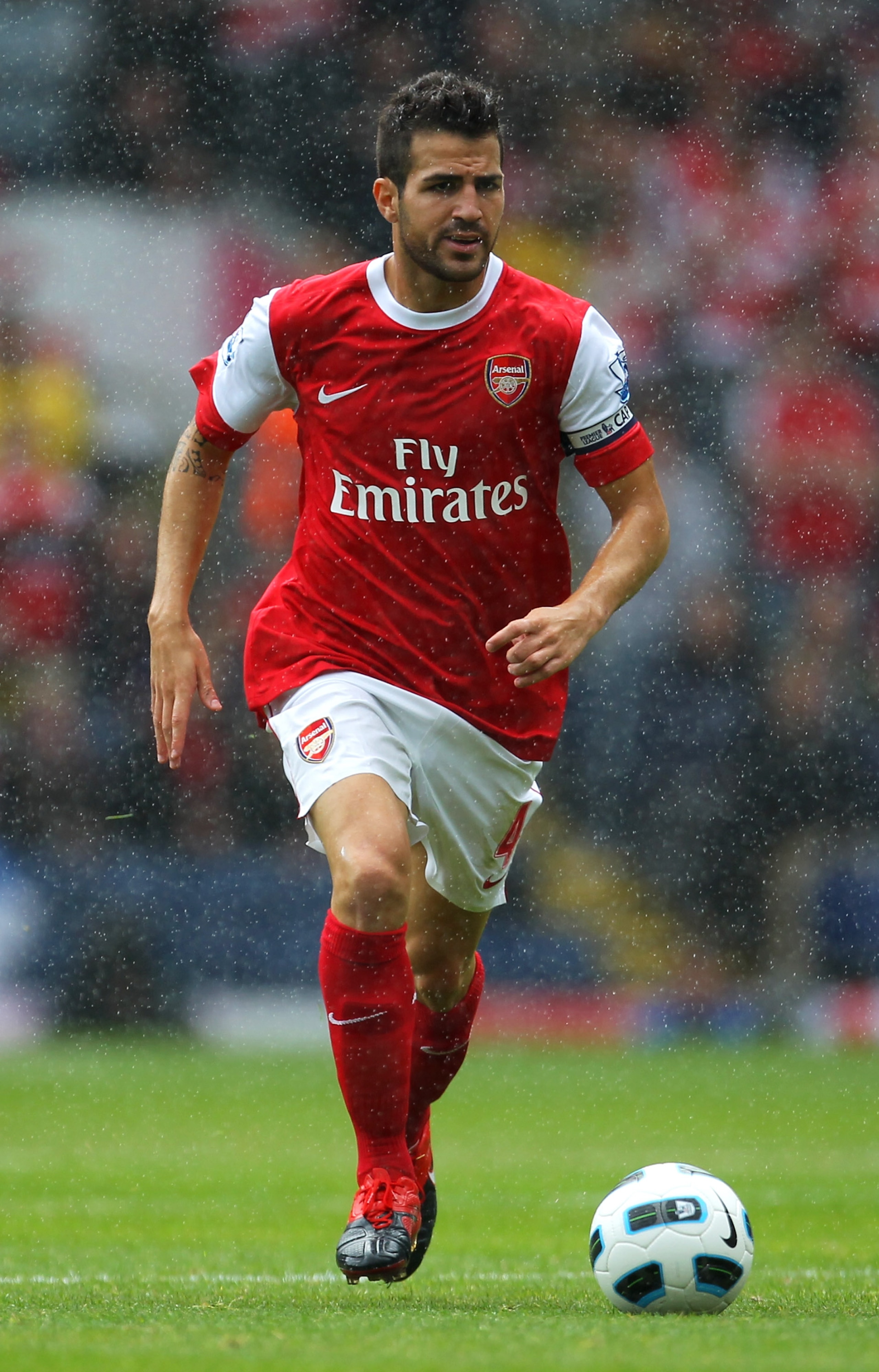 BLACKBURN, ENGLAND - AUGUST 28: Cesc Fabregas of Arsenal in action during the Barclays Premier League match between Blackburn Rovers and Arsenal at Ewood Park on August 28, 2010 in Blackburn, England. (Photo by Alex Livesey/Getty Images) BLACKBURN, ENGLAND - AUGUST 28: Cesc Fabregas of Arsenal in action during the Barclays Premier League match between Blackburn Rovers and Arsenal at Ewood Park on August 28, 2010 in Blackburn, England. (Photo by Alex Livesey/Getty Images)