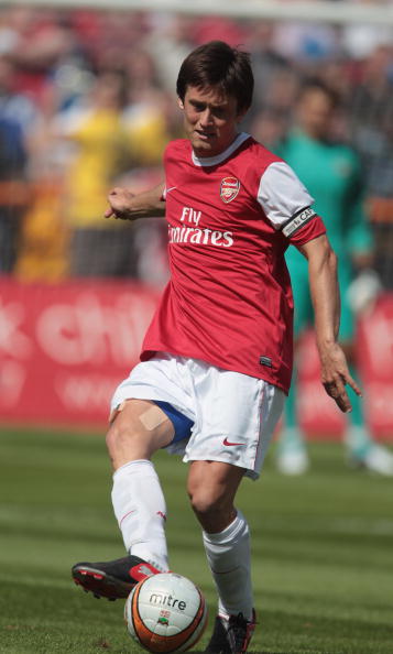 LONDON, ENGLAND - JULY 17:  Tomas Rosicky of Arsenal in action during the pre-season friendly match between Barnet and Arsenal at Underhill on July 17, 2010 in London, England.  (Photo by Phil Cole/Getty Images)
