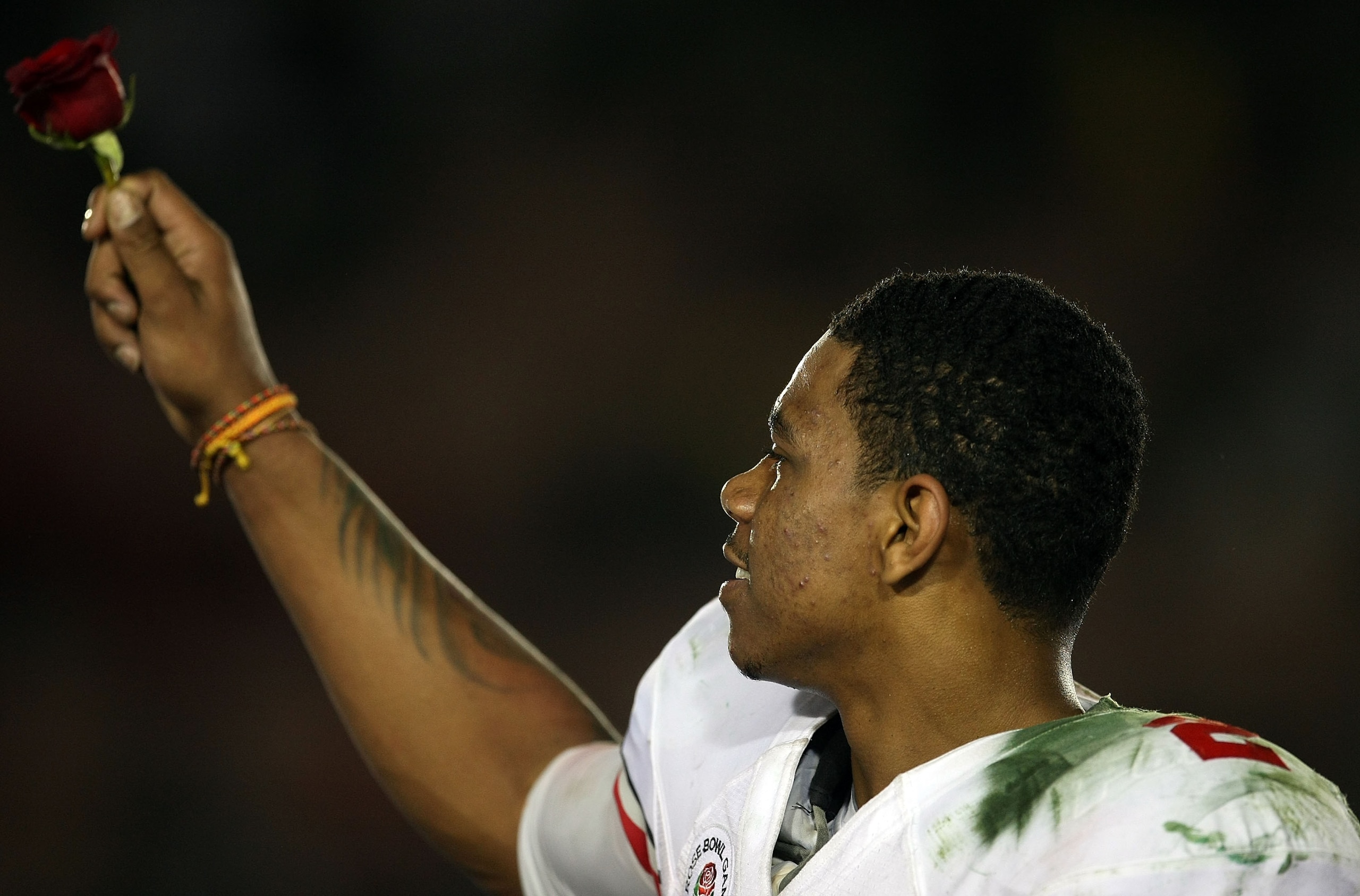 PASADENA, CA - JANUARY 01:  Quarterback Terrelle Pryor #2 of the Ohio State Buckeyes celebrates after the buckeyes 26-17 win in the 96th Rose Bowl game over the Oregon Ducks on January 1, 2010 in Pasadena, California.  (Photo by Stephen Dunn/Getty Images)
