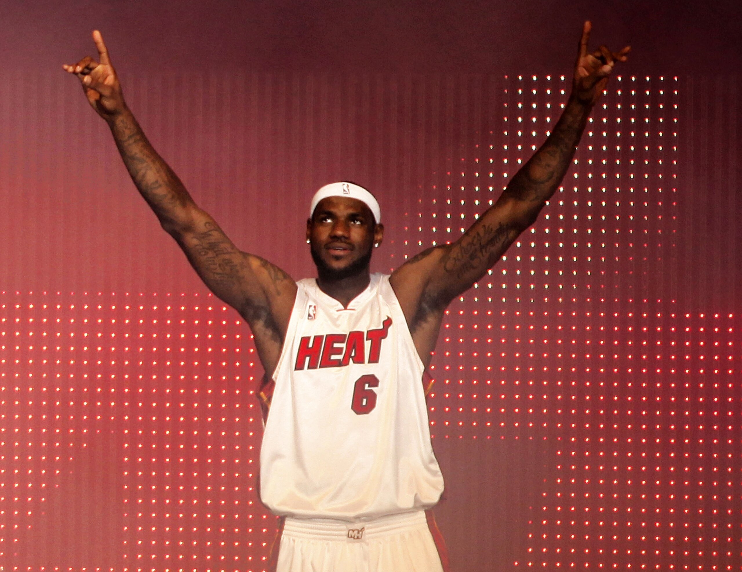 MIAMI - JULY 09: LeBron James #6 of the Miami Heat is introduced during a welcome party at American Airlines Arena on July 9, 2010 in Miami, Florida. (Photo by Marc Serota/Getty Images) MIAMI - JULY 09: LeBron James #6 of the Miami Heat is introduced during a welcome party at American Airlines Arena on July 9, 2010 in Miami, Florida. (Photo by Marc Serota/Getty Images)