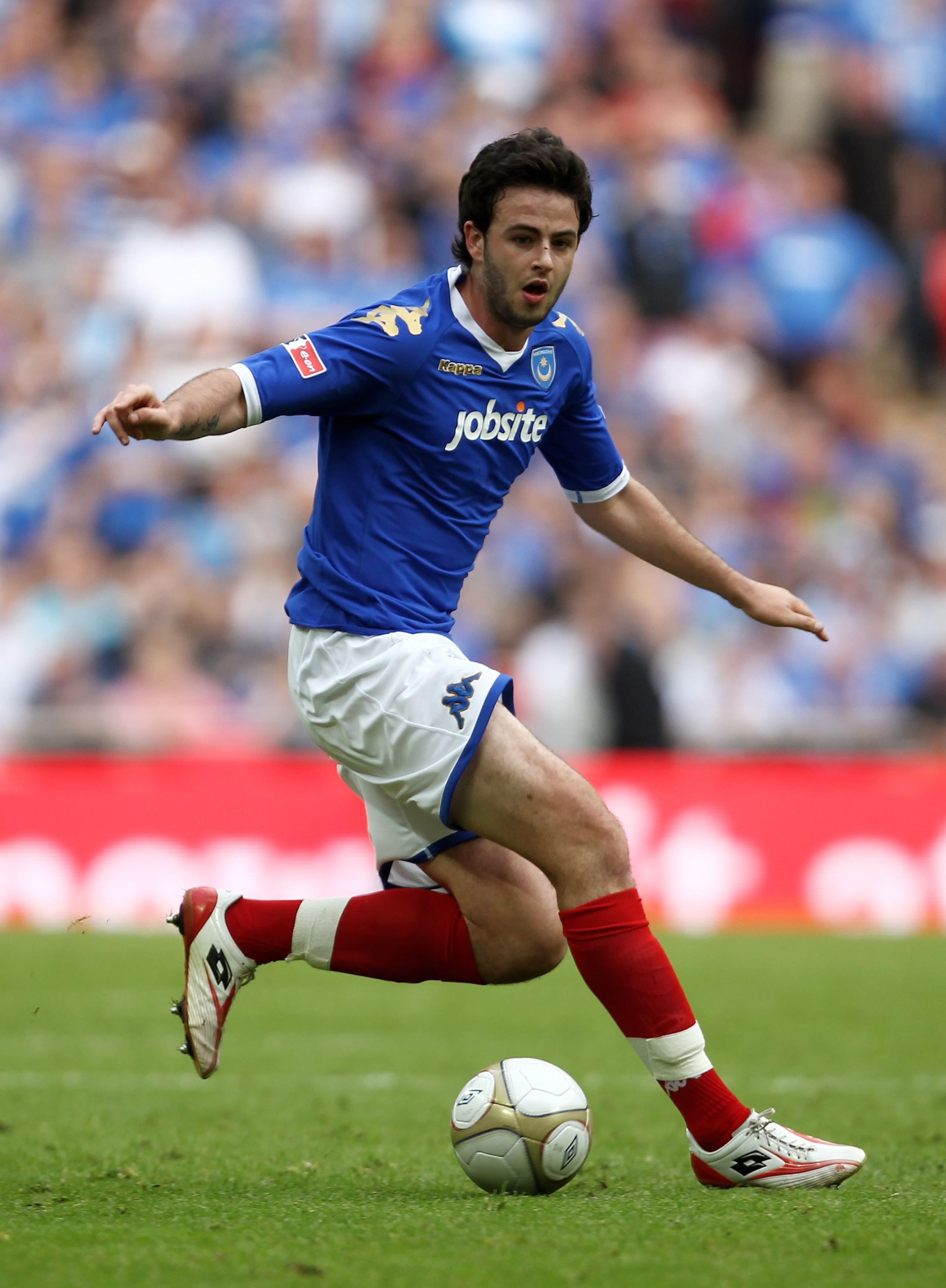 LONDON, ENGLAND - APRIL 11: Marc Wilson of Portsmouth in action during the FA Cup sponsored by E.ON Semi Final match between Tottenham Hotspur and Portsmouth at Wembley Stadium on April 11, 2010 in London, England.  (Photo by Clive Rose/Getty Images)
