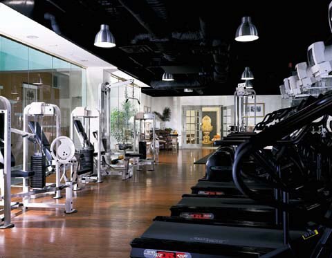 Actual size may vary.