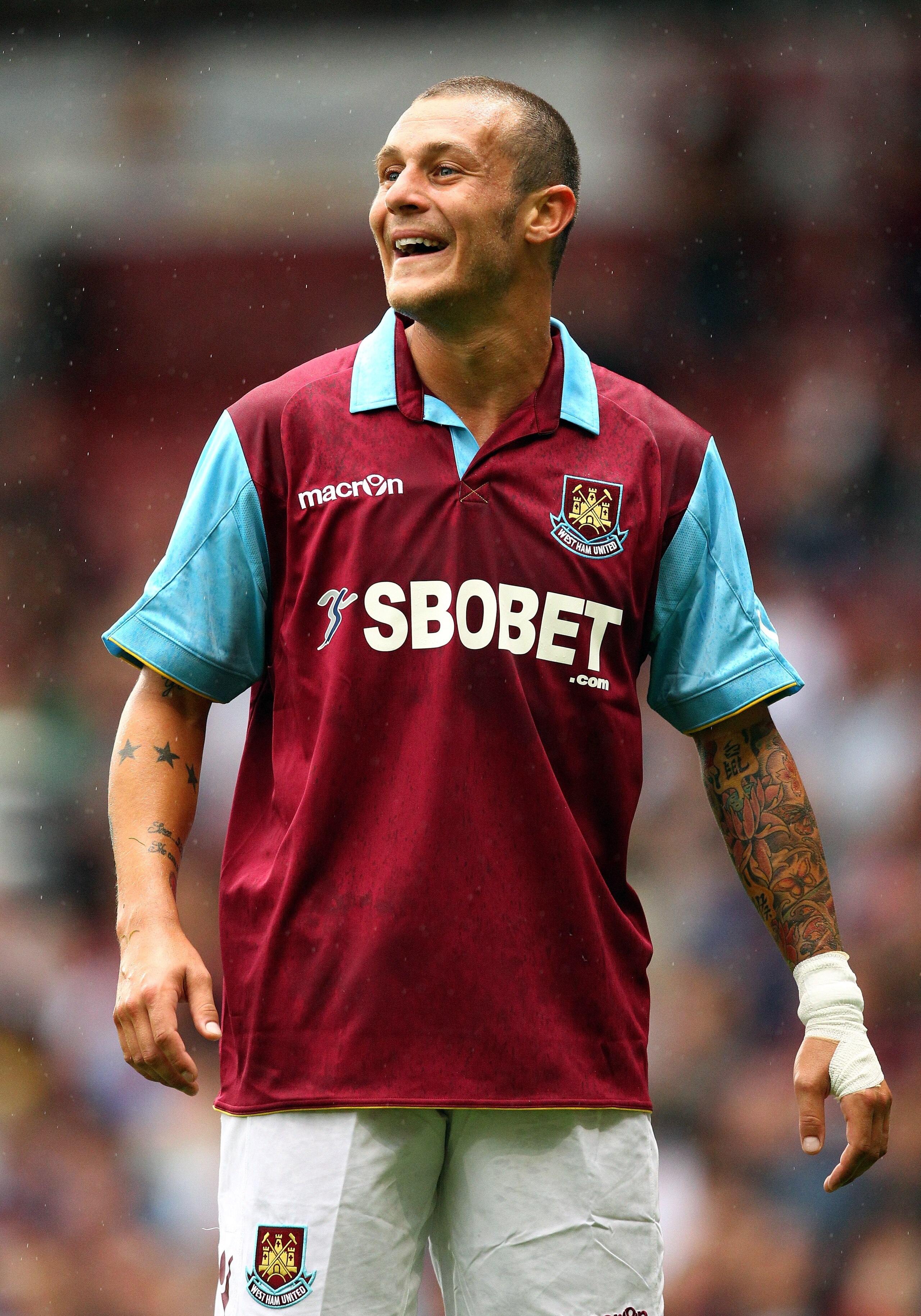 LONDON, ENGLAND - AUGUST 07:  Alessandro Diamanti of West Ham in action during the pre-season friendly match between West Ham United and Deportivo La Coruna at Upton Park on August 7, 2010 in London, England.  (Photo by Richard Heathcote/Getty Images)