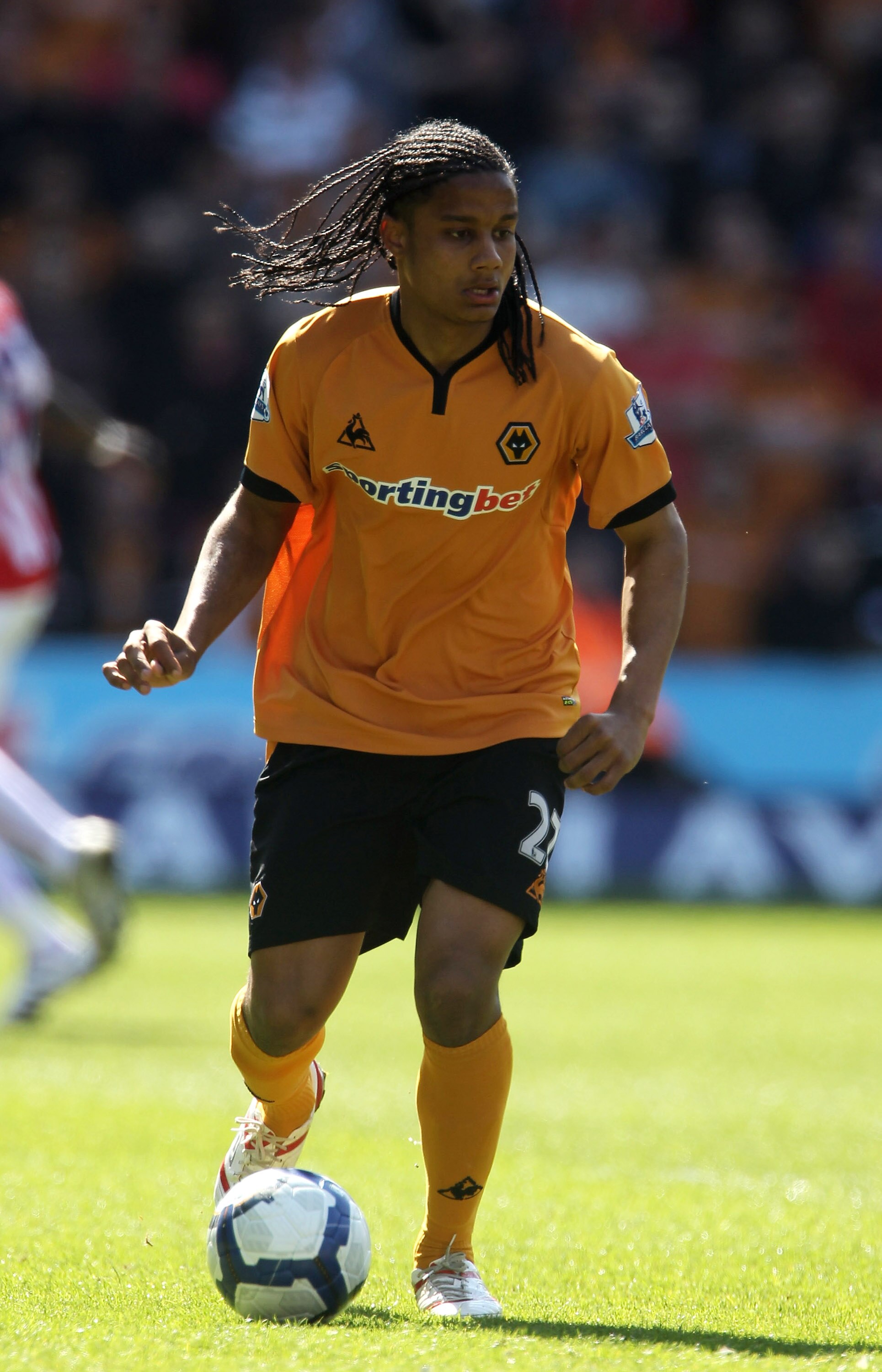 WOLVERHAMPTON, ENGLAND - APRIL 11:  Michael Mancienne of Wolverhampton Wanderers in action during the Barclays Premier League match between Wolverhampton Wanderers and Stoke City at Molineux on April 11, 2010 in Wolverhampton, England.  (Photo by Phil Col