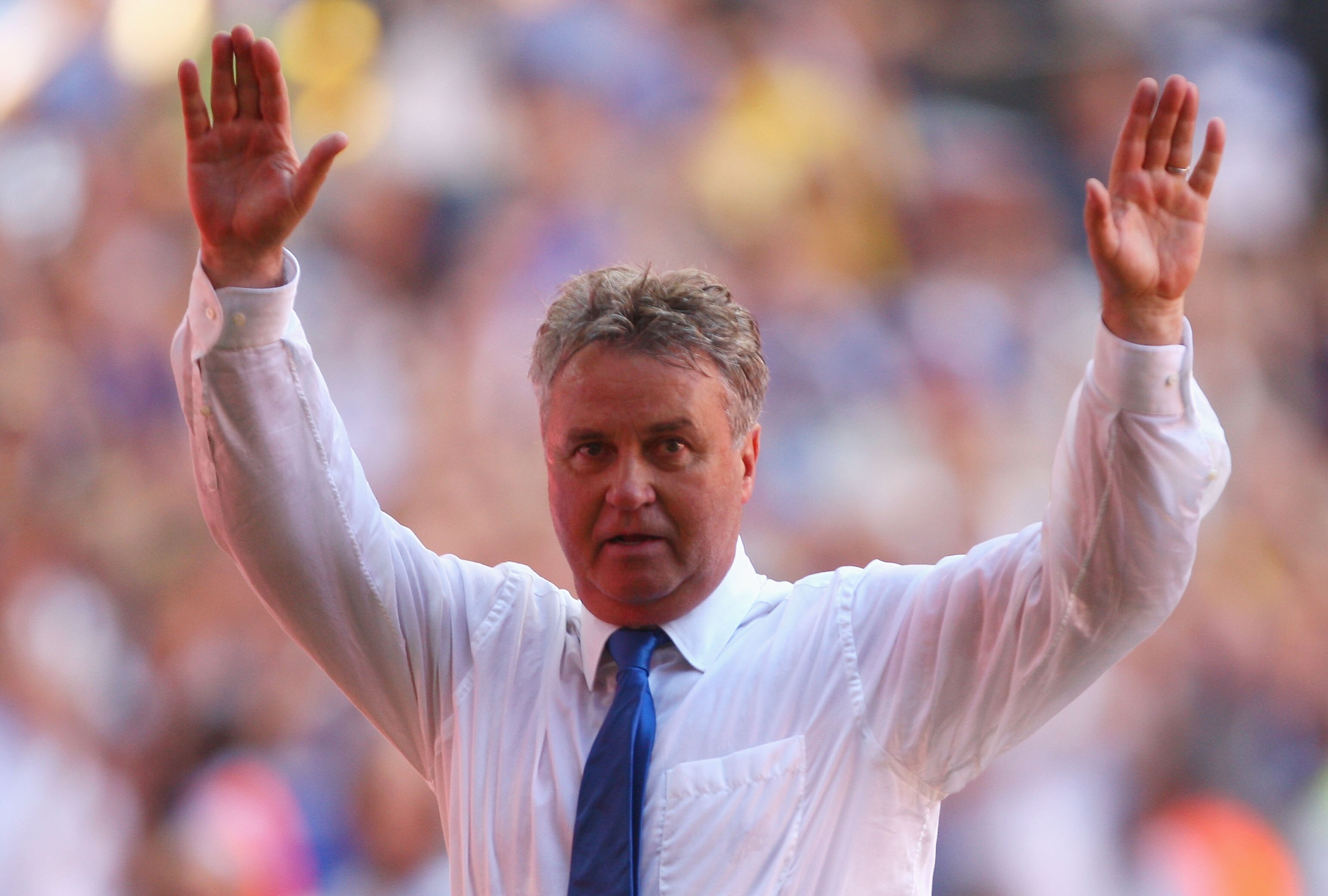 LONDON, ENGLAND - MAY 30:  Chelsea Manager Guus Hiddink celebrates victory during the FA Cup sponsored by E.ON Final match between Chelsea and Everton at Wembley Stadium on May 30, 2009 in London, England.  (Photo by Mike Hewitt/Getty Images)