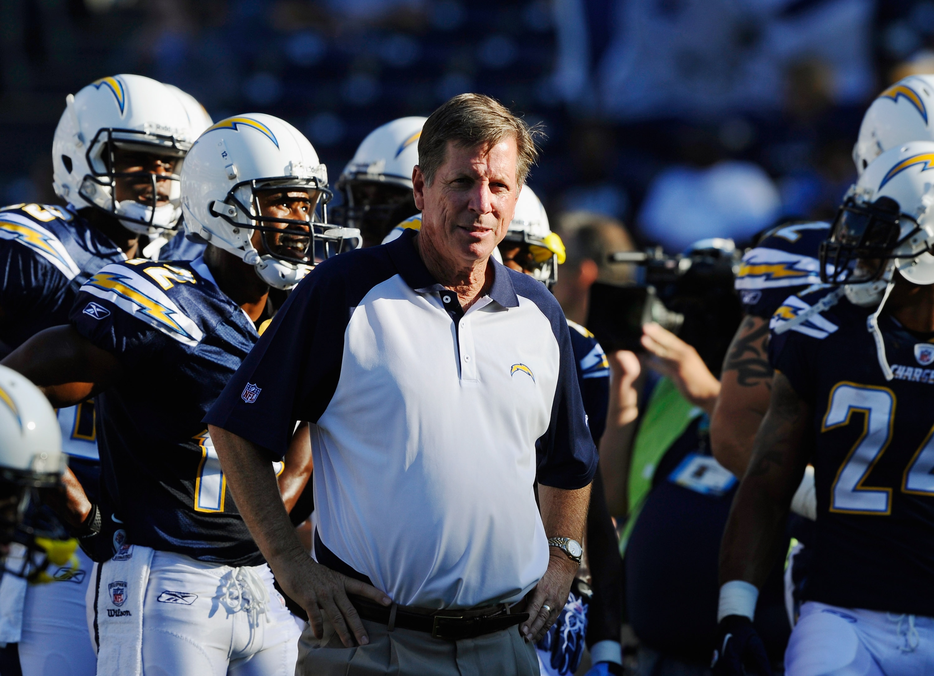 SAN DIEGO - AUGUST 21:  Head coach Norv Turner of the San Diego Chargers during the pre-season NFL football game against Dallas Cowboys at Qualcomm Stadium on August 21, 2010 in San Diego, California.  (Photo by Kevork Djansezian/Getty Images)