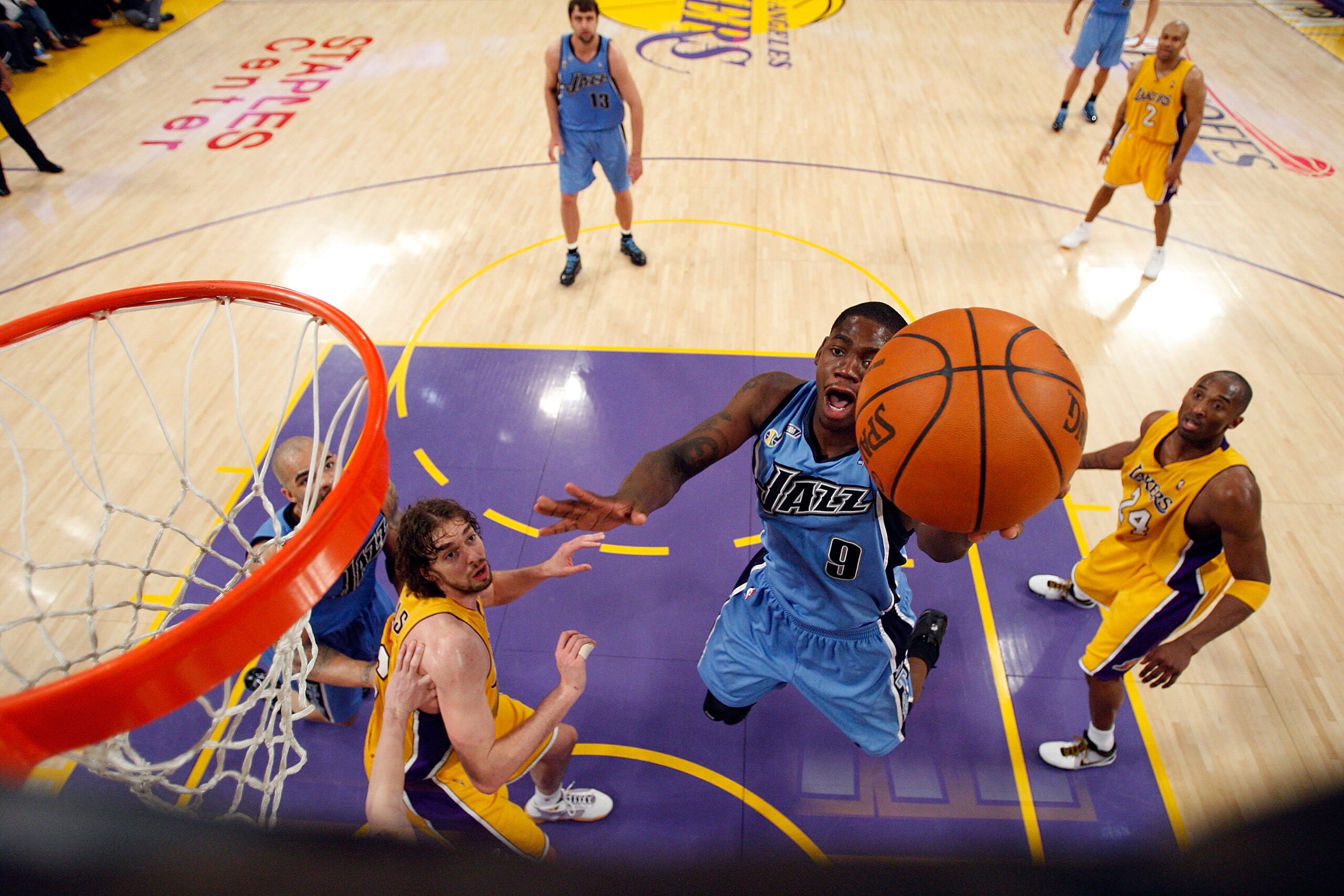 LOS ANGELES, CA - APRIL 27:  Ronnie Brewer #9 of the Utah Jazz goes up for a shot against Pau Gasol #16 of the Los Angeles Lakers in Game Five of the Western Conference Quarterfinals during the 2009 NBA Playoffs at Staples Center on April 27, 2009 in Los
