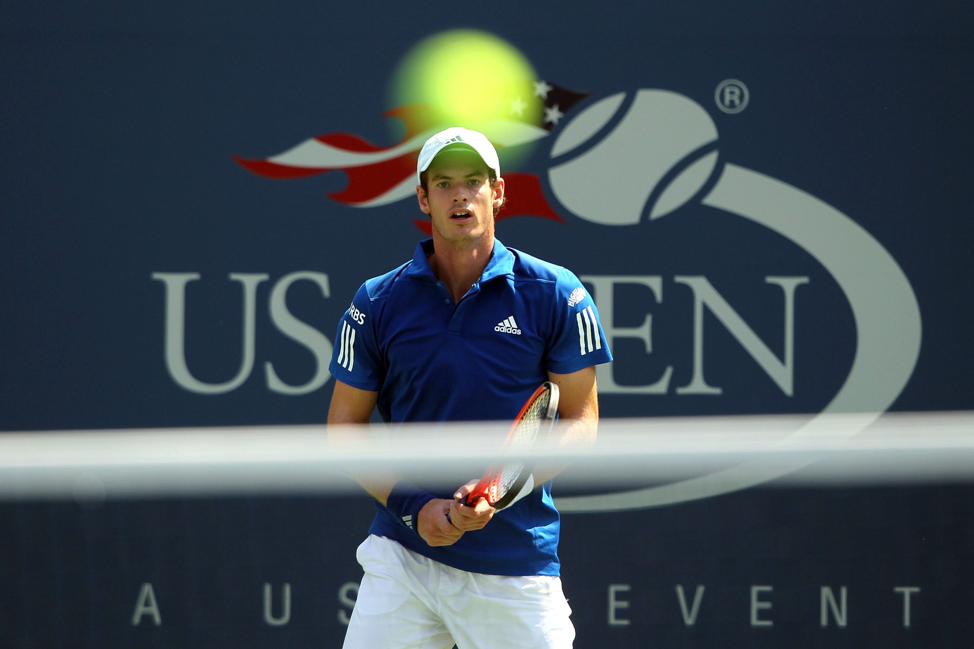 NEW YORK - SEPTEMBER 01:  Andy Murray of Great Britain returns against Lukas Lacko of Slovakia during his men's singles first round match on day three of the 2010 U.S. Open at the USTA Billie Jean King National Tennis Center on September 1, 2010 in the Fl