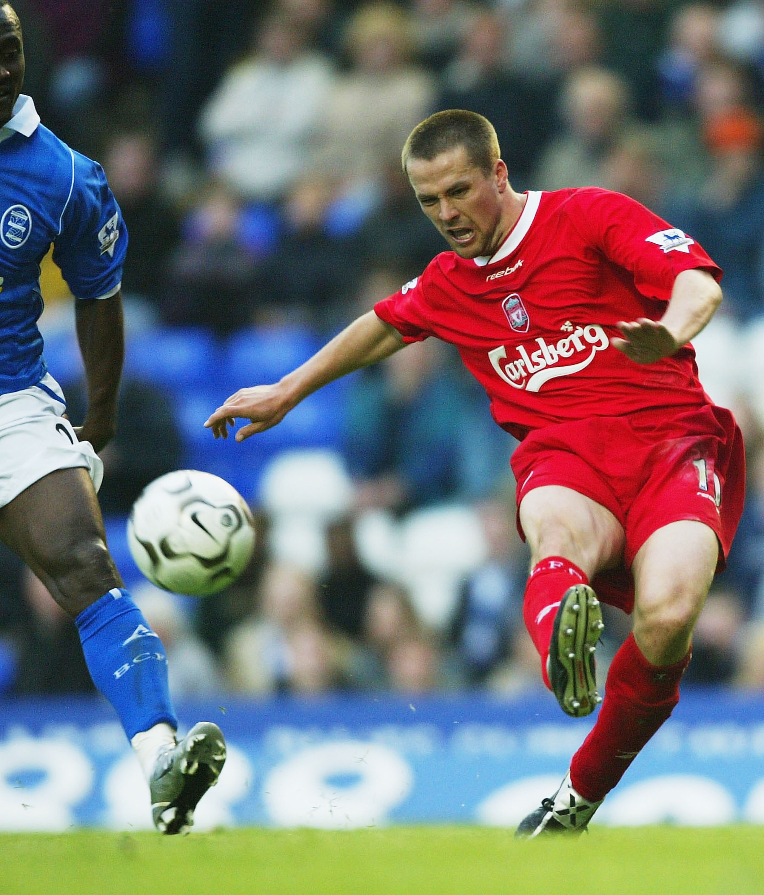 BIRMINGHAM, ENGLAND - MAY 8:  Liverpool striker Michael Owen powers in a shot during the FA Barclaycard Premiership match between Birmingham City and Liverpool at St. Andrews, on May 8, 2004 in Birmingham, England.  (Photo by Stu Forster/Getty Images)