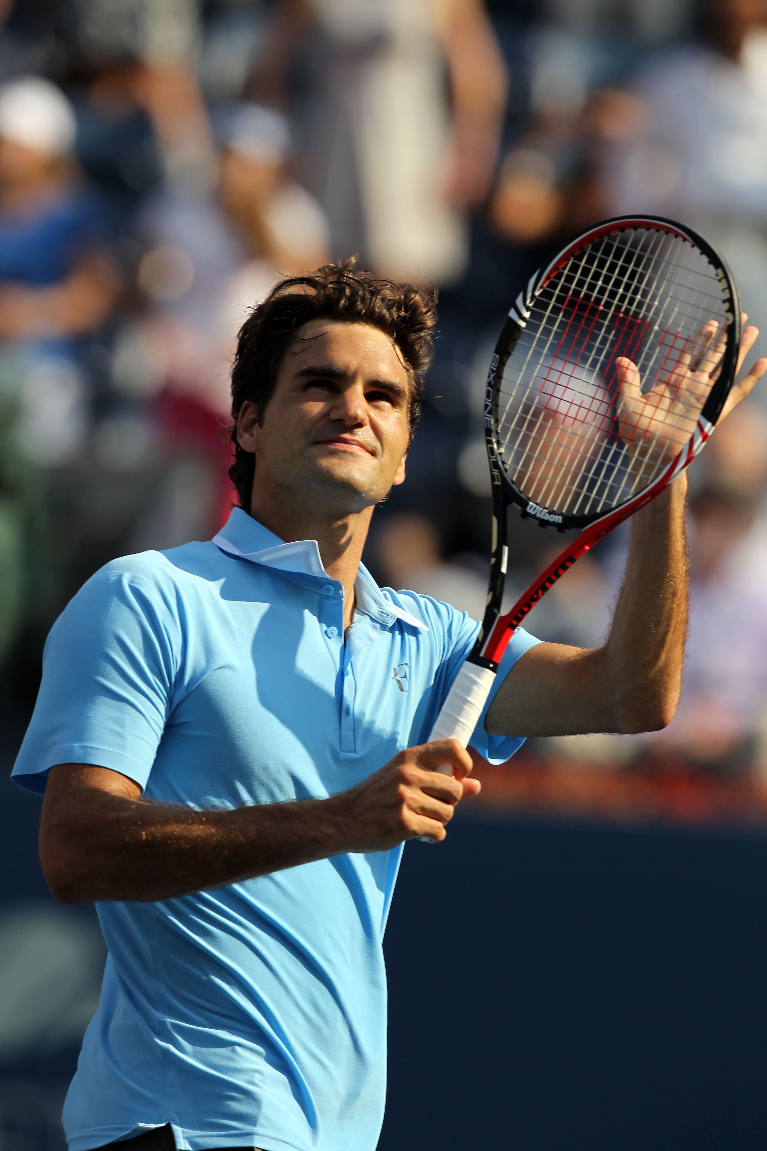 NEW YORK - SEPTEMBER 02:  Roger Federer of Switzerland celebrates match point against Andreas Beck of Germany during the Men's singles on day four of the 2010 U.S. Open at the USTA Billie Jean King National Tennis Center on September 2, 2010 in the Flushi