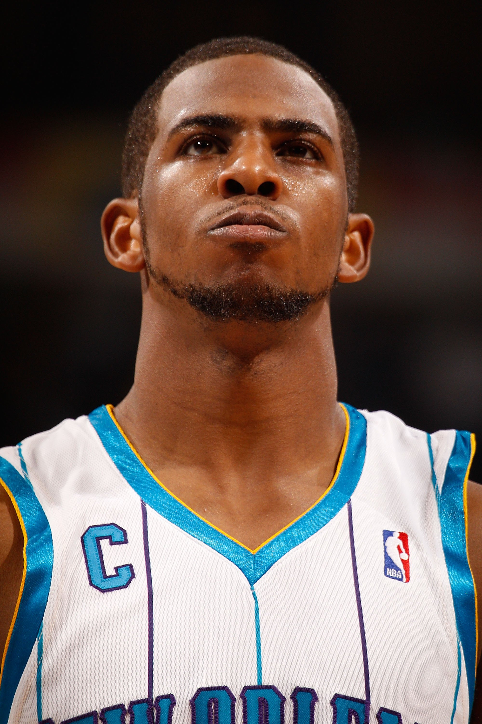 NEW ORLEANS - JANUARY 29:  Chris Paul #3 of the New Orleans Hornets reacts during the game against the Chicago Bulls at the New Orleans Arena on January 29, 2010 in New Orleans, Louisiana.   NOTE TO USER: User expressly acknowledges and agrees that, by do