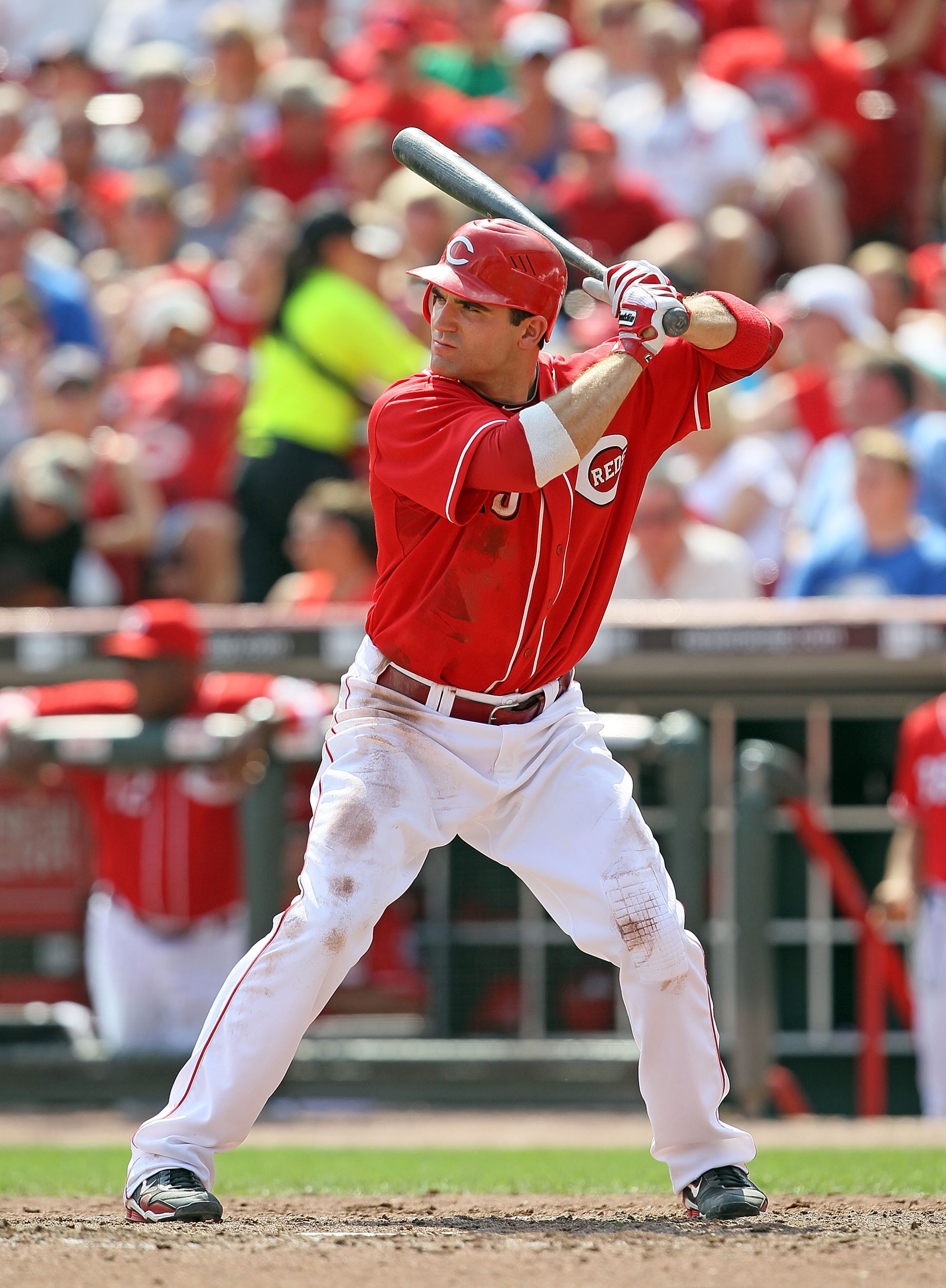 CINCINNATI - AUGUST 29: Joey Votto #19 of the Cincinnati Reds is at bat during the game against the Chicago Cubs at Great American Ball Park on August 29, 2010 in Cincinnati, Ohio. (Photo by Andy Lyons/Getty Images) CINCINNATI - AUGUST 29: Joey Votto #19 of the Cincinnati Reds is at bat during the game against the Chicago Cubs at Great American Ball Park on August 29, 2010 in Cincinnati, Ohio. (Photo by Andy Lyons/Getty Images)