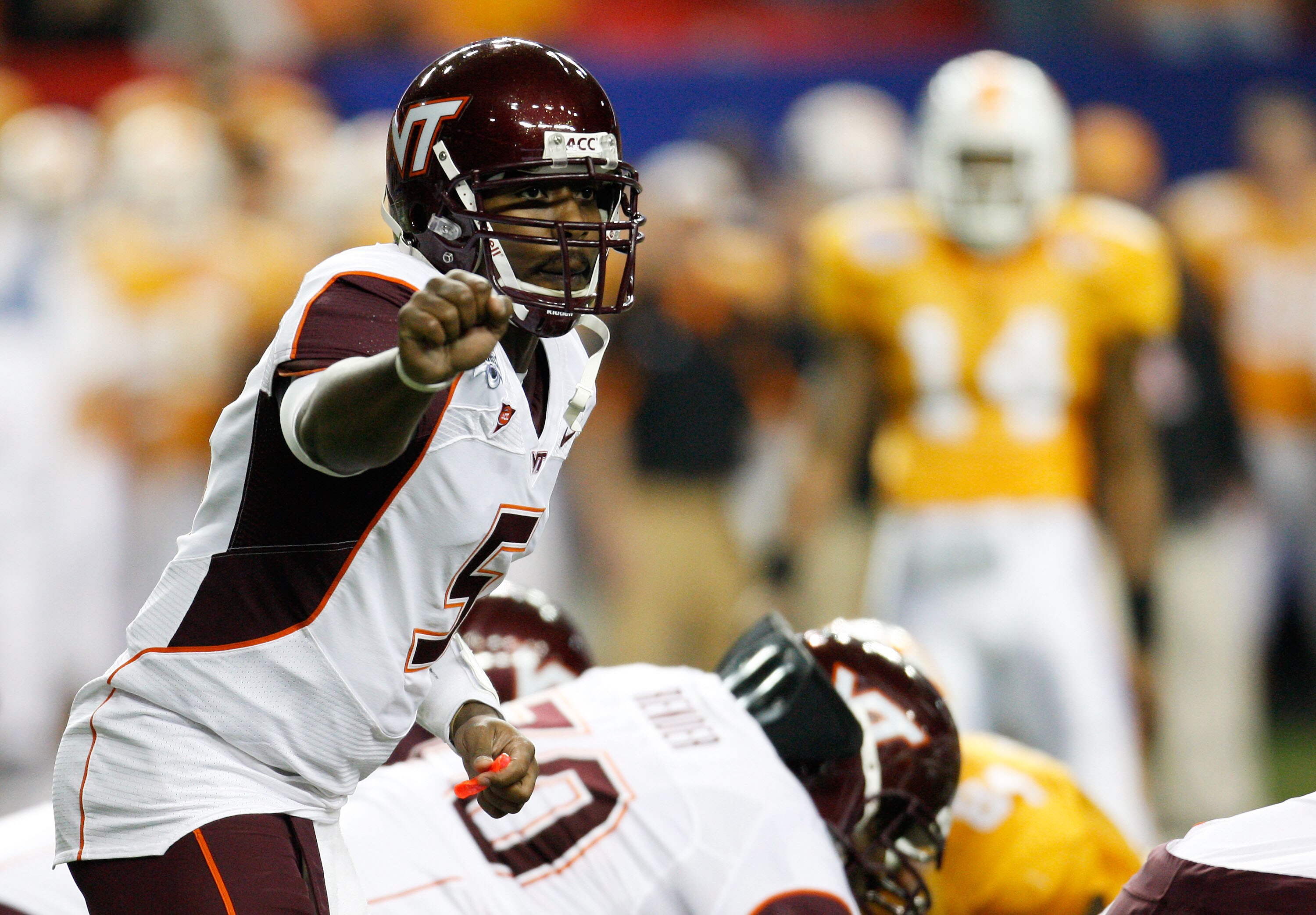ATLANTA - DECEMBER 31:  Quarterback Tyrod Taylor #5 of the Virginia Tech Hokies signals to the offense during the Chick-Fil-A Bowl against the Tennessee Volunteers at the Georgia Dome on December 31, 2009 in Atlanta, Georgia.  The Hokies beat the Voluntee