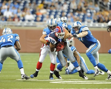 Chad Simpson wonders where the rest of his blockers went vs Lions