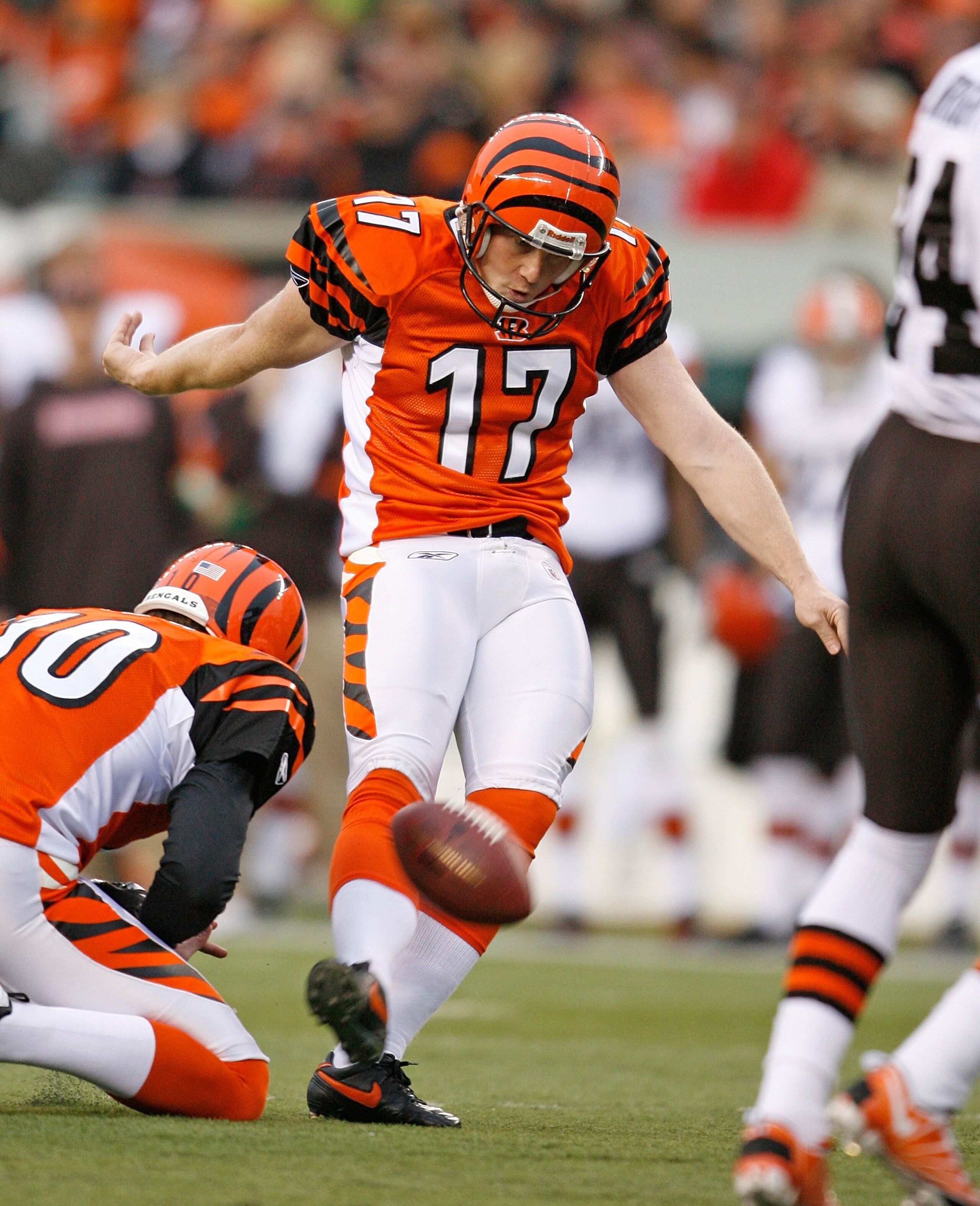CINCINNATI - NOVEMBER 29: Shayne Graham #17 of the Cincinnati Bengals runs with the ball during the NFL game against the Cleveland Browns at Paul Brown Stadium on November 29, 2009 in Cincinnati, Ohio.  (Photo by Andy Lyons/Getty Images)