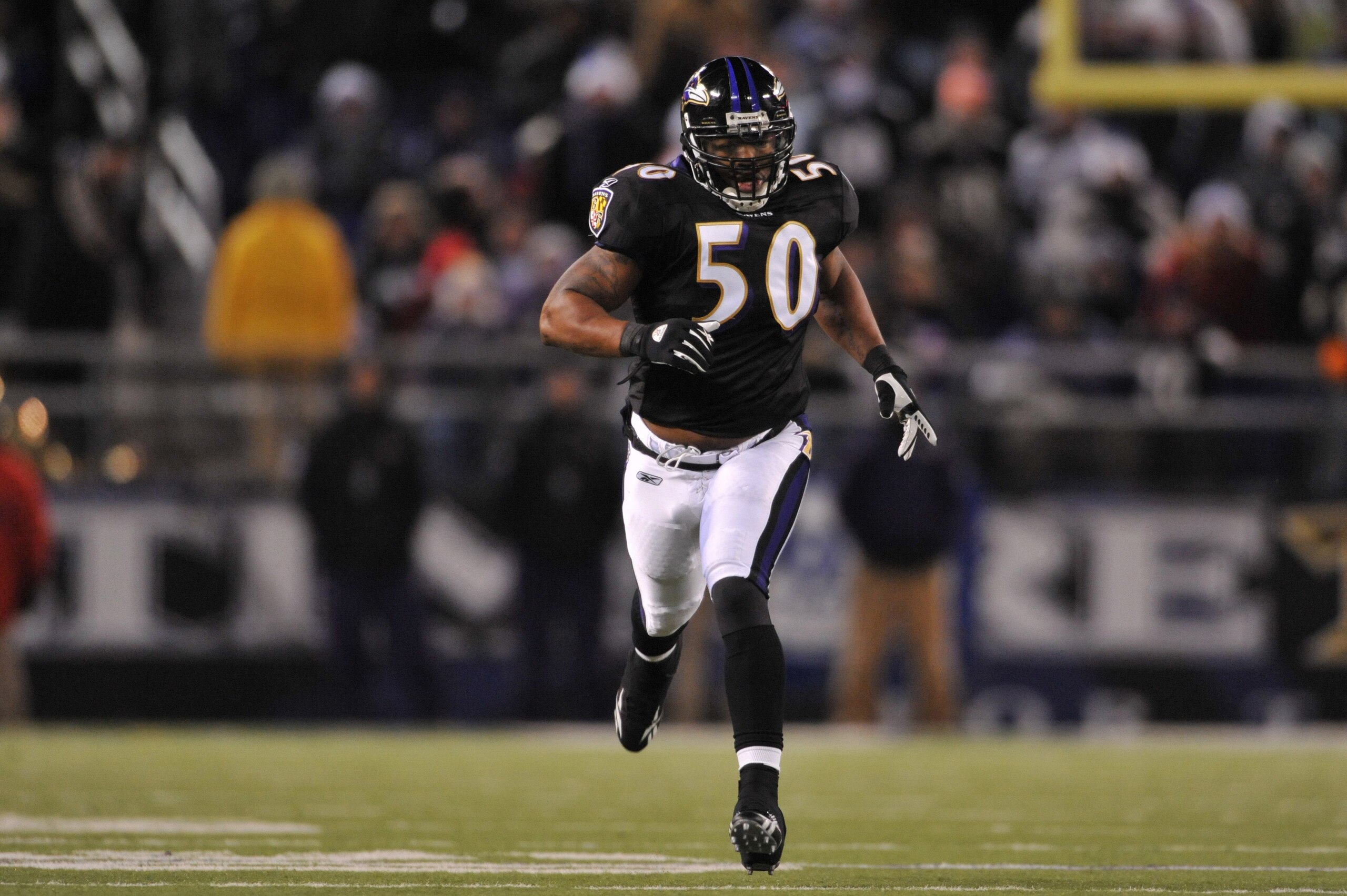 BALTIMORE - DECEMBER 20:  Antwan Barnes #50 of the Baltimore Ravens runs downfield against the Chicago Bears at M&T Bank Stadium on December 20, 2009 in Baltimore, Maryland. The Ravens defeated the Bears 31-7. (Photo by Larry French/Getty Images)