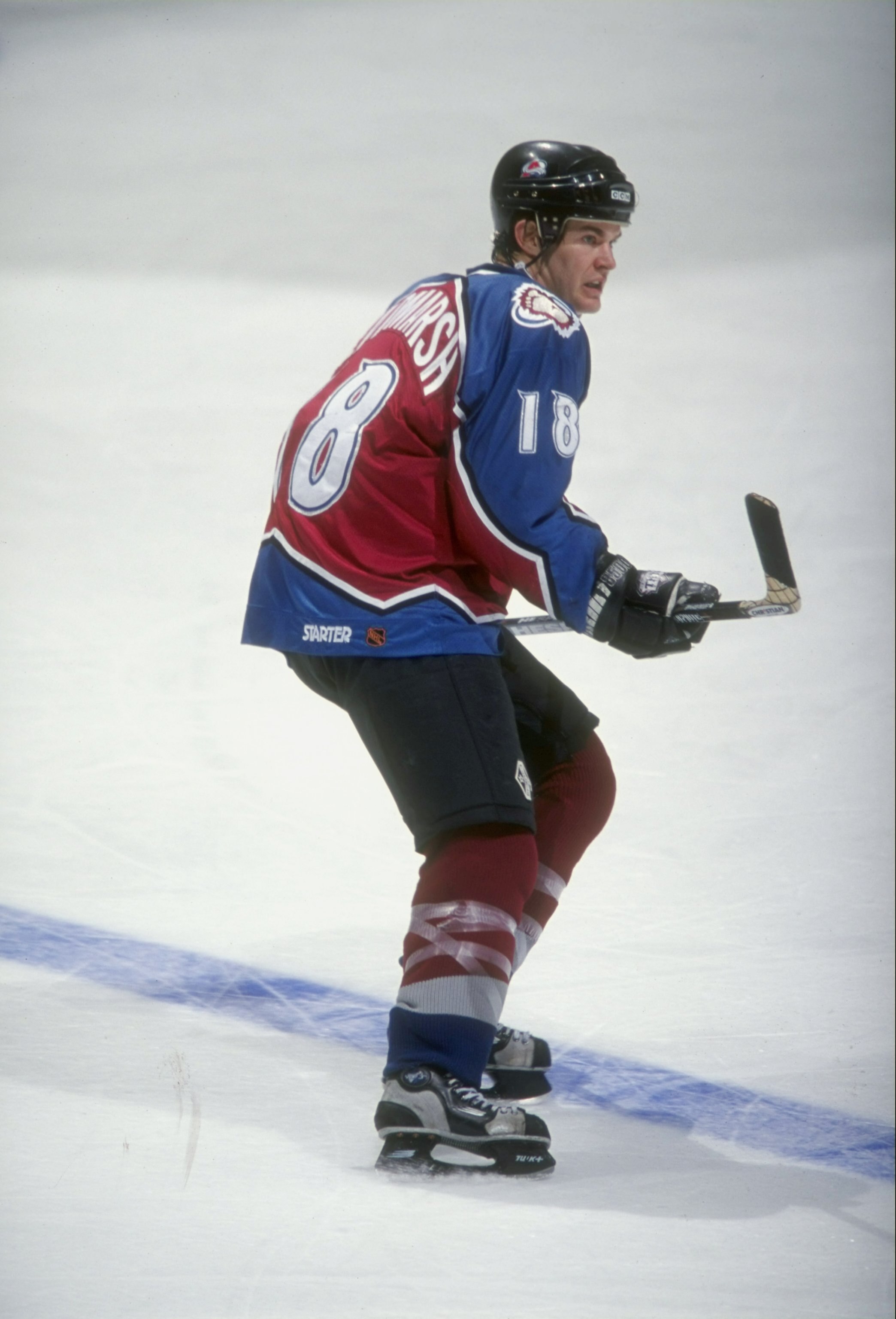 21 Dec 1998:  Rightwinger Adam Deadmarsh #18 of the Colorado Avalanche in action during the game against the Anaheim Mighty Ducks at Arrowhead Pond in Anaheim, California. The Avalanche defeated the Ducks 4-2. Mandatory Credit: Harry How  /Allsport