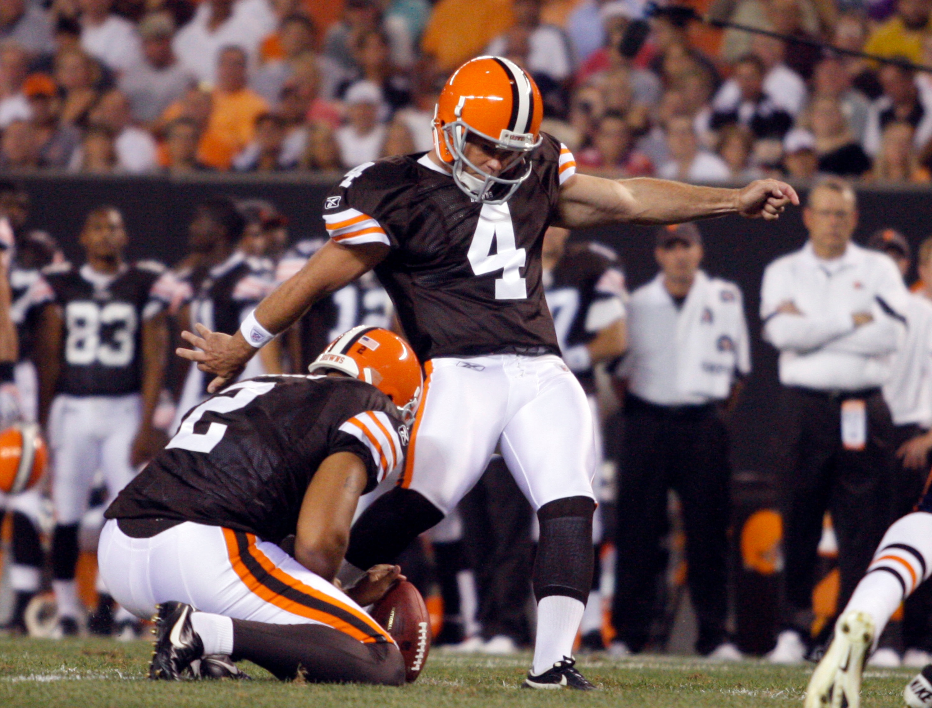 CLEVELAND - SEPTEMBER 2: Phil Dawson # 4 of the Cleveland Browns kicks a field goal against the Chicago Bears during the preseason game on September 2, 2010 at Cleveland Browns Stadium in Cleveland, Ohio. The Browns defeated the Bears 13-10. (Photo by Jus