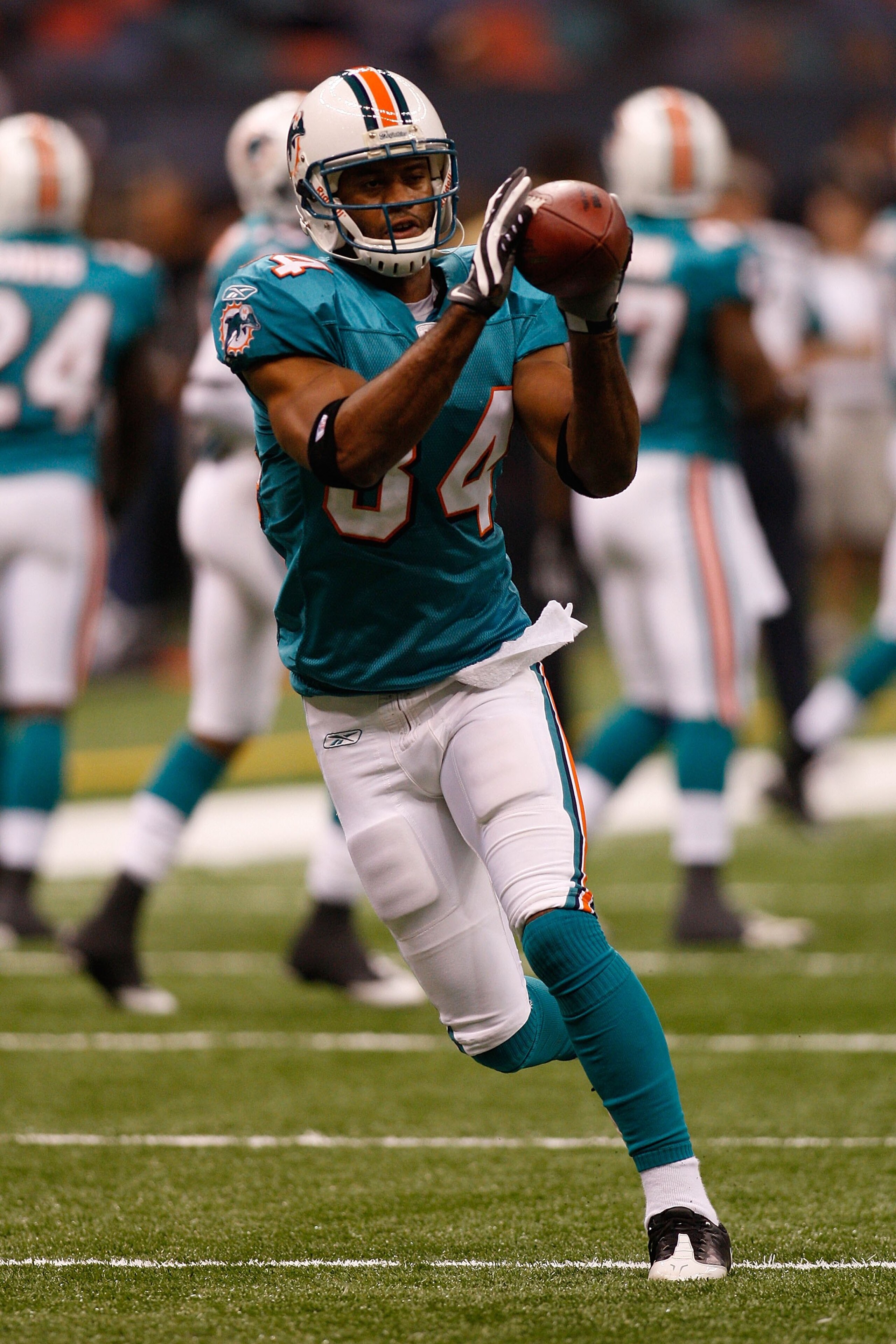 NEW ORLEANS - SEPTEMBER 03:  Patrick Turner #84 of the Miami Dolphins during the game against the New Orleans Saints at the Louisiana Superdome on September 3, 2009 in New Orleans, Louisiana.  (Photo by Chris Graythen/Getty Images)