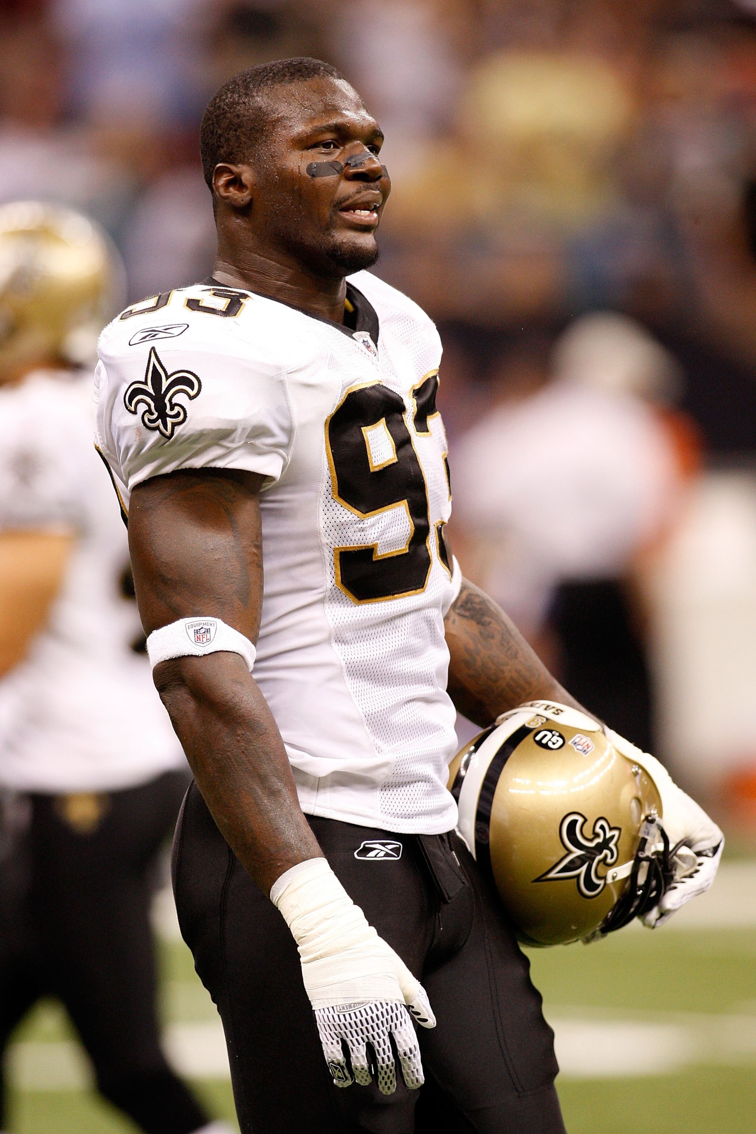 NEW ORLEANS - OCTOBER 06: Bobby McCray #93 of the New Orleans Saints looks on against the Minnesota Vikings on October 6, 2008 at the Superdome in New Orleans, Louisiana. (Photo by Chris Graythen/Getty Images) NEW ORLEANS - OCTOBER 06: Bobby McCray #93 of the New Orleans Saints looks on against the Minnesota Vikings on October 6, 2008 at the Superdome in New Orleans, Louisiana. (Photo by Chris Graythen/Getty Images)