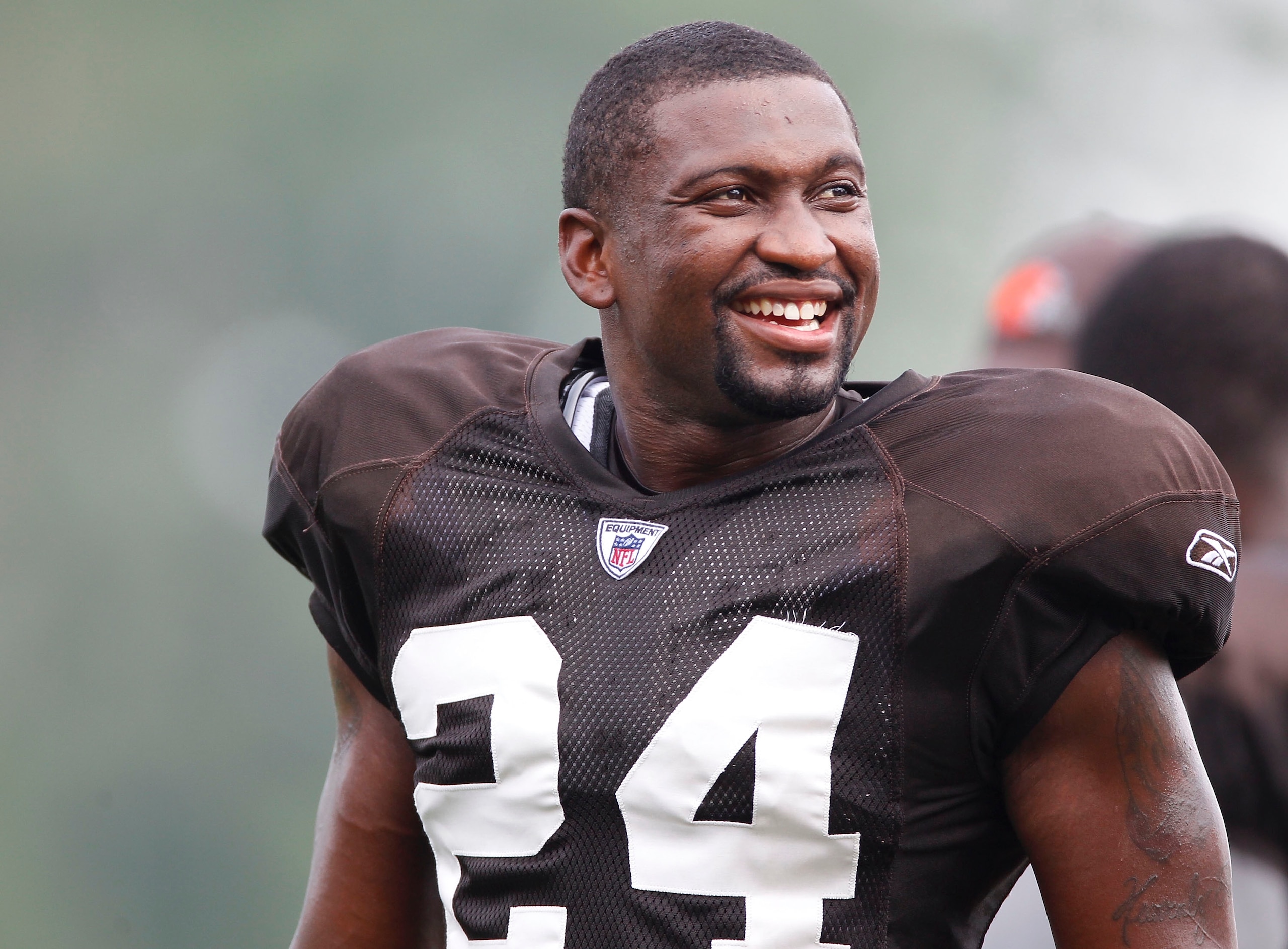 BEREA, OH - AUGUST 04:  Sheldon Brown #24 of the Cleveland Browns smiles during training camp at the Cleveland Browns Training and Administrative Complex on August 4, 2010 in Berea, Ohio.  (Photo by Gregory Shamus/Getty Images)