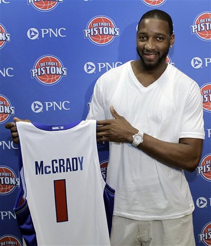 Tracy Mcgrady: "Haha, the Pistons though Allen Iverson was bad, wait till they see me on the court."