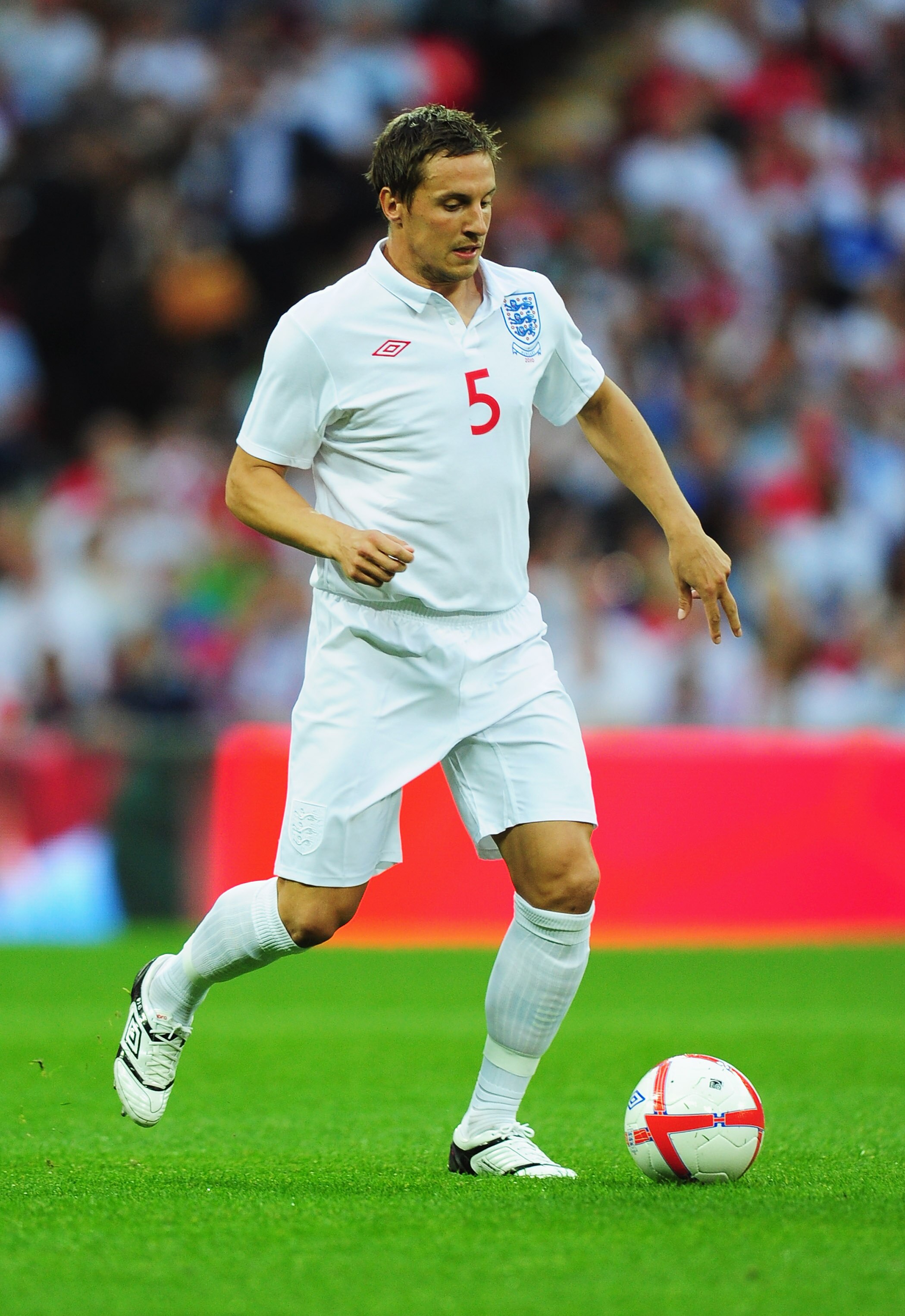 LONDON, ENGLAND - AUGUST 11: Phil Jagielka of England in action during the International Friendly match between England and Hungary at Wembley Stadium on August 11, 2010 in London, England. (Photo by Mike Hewitt/Getty Images) LONDON, ENGLAND - AUGUST 11: Phil Jagielka of England in action during the International Friendly match between England and Hungary at Wembley Stadium on August 11, 2010 in London, England. (Photo by Mike Hewitt/Getty Images)