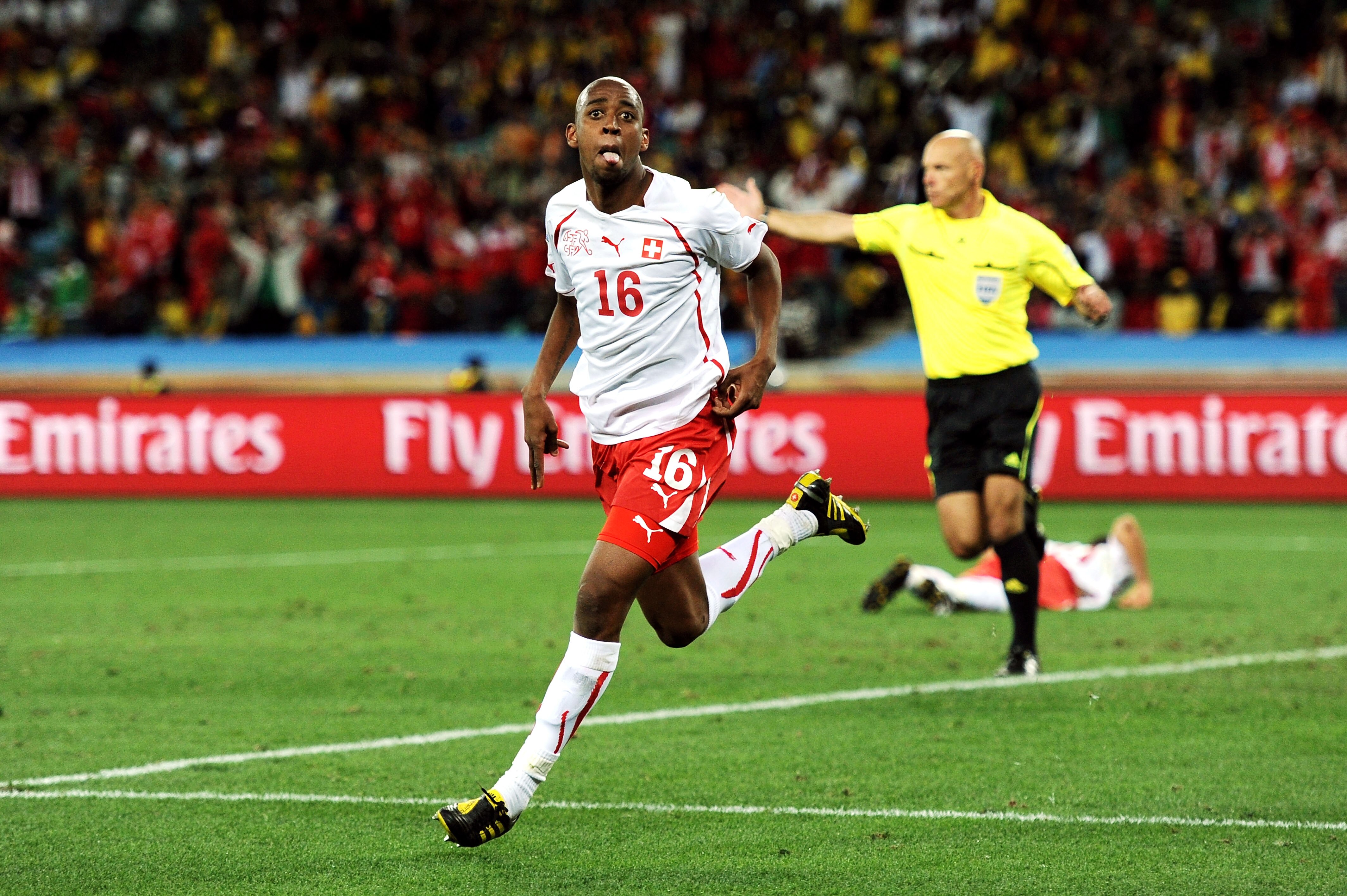 DURBAN, SOUTH AFRICA - JUNE 16: Gelson Fernandes of Switzerland celebrates scoring the first goal during the 2010 FIFA World Cup South Africa Group H match between Spain and Switzerland at Durban Stadium on June 16, 2010 in Durban, South Africa. (Photo DURBAN, SOUTH AFRICA - JUNE 16: Gelson Fernandes of Switzerland celebrates scoring the first goal during the 2010 FIFA World Cup South Africa Group H match between Spain and Switzerland at Durban Stadium on June 16, 2010 in Durban, South Africa. (Photo