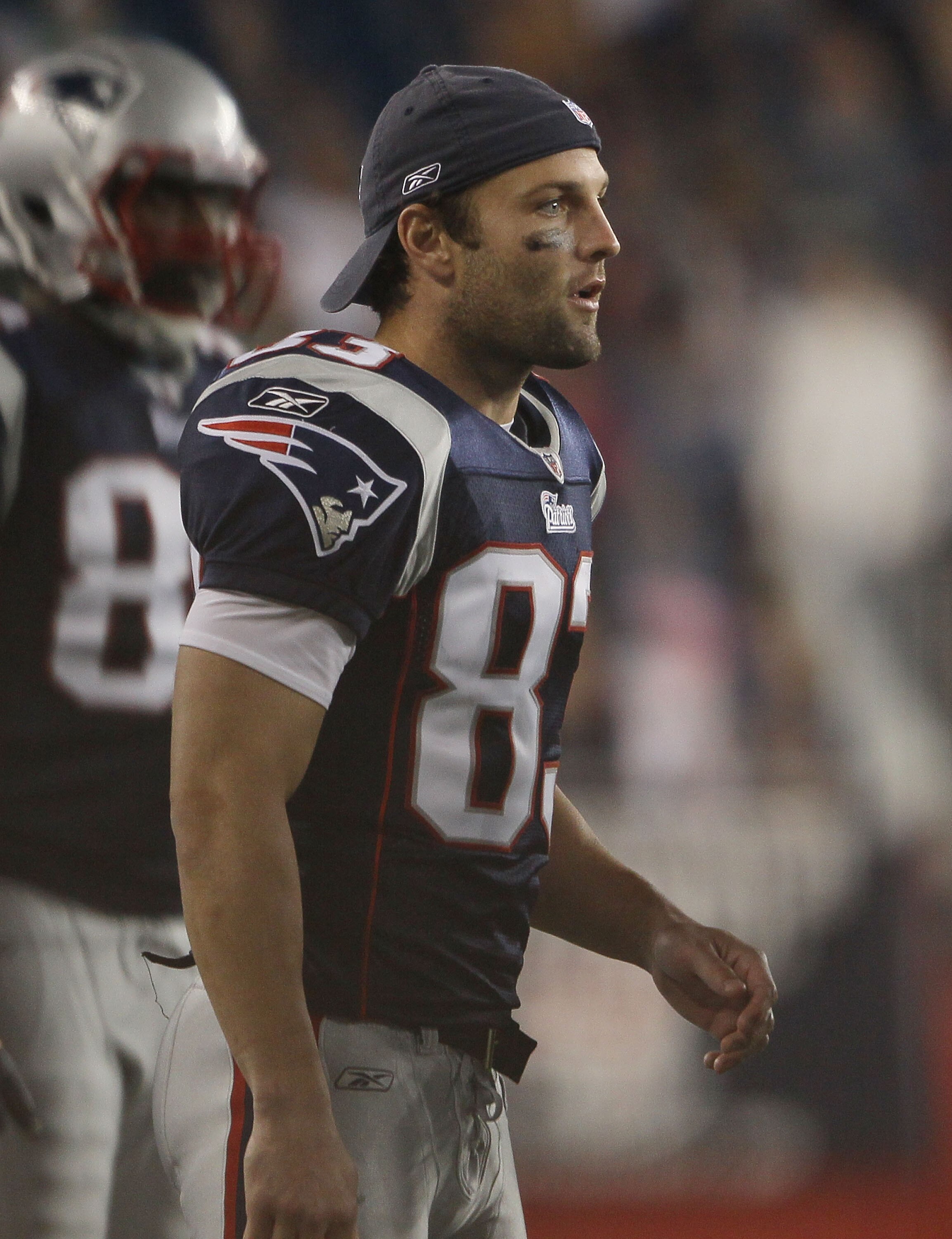 FOXBORO, MA - AUGUST 26:  Wes Welker #83 of the New England Patriots encourages his teammates from the sideline in the second half against the St. Louis Rams on August 26, 2010 at Gillette Stadium in Foxboro, Massachusetts. The Rams defeated the Patriots