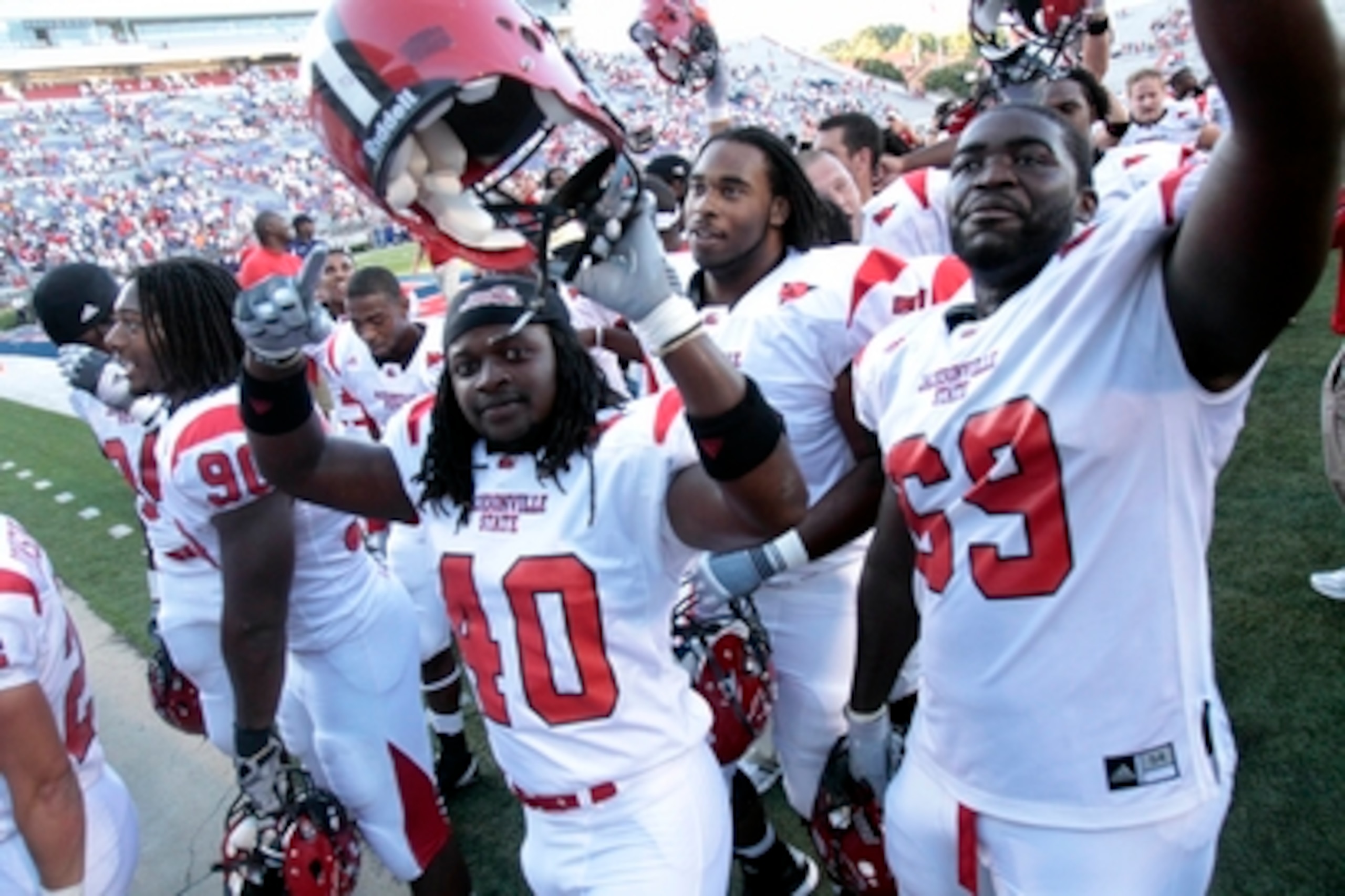 Jacksonville State stuns Mississippi 49-48 in 2OT