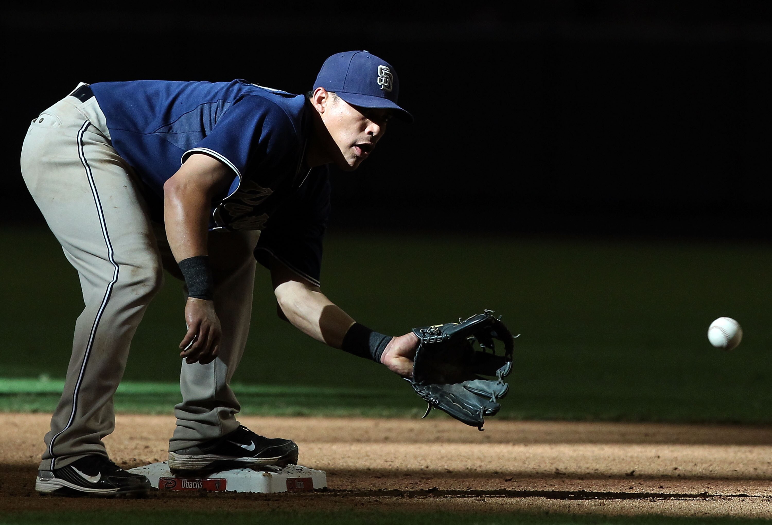 PHOENIX - SEPTEMBER 01:  Infielder Everth Cabrera #1 of the San Diego Padres in action during the Major League Baseball game against the Arizona Diamondbacks at Chase Field on September 1, 2010 in Phoenix, Arizona.  The Diamondbacks defeated the Padres 5-